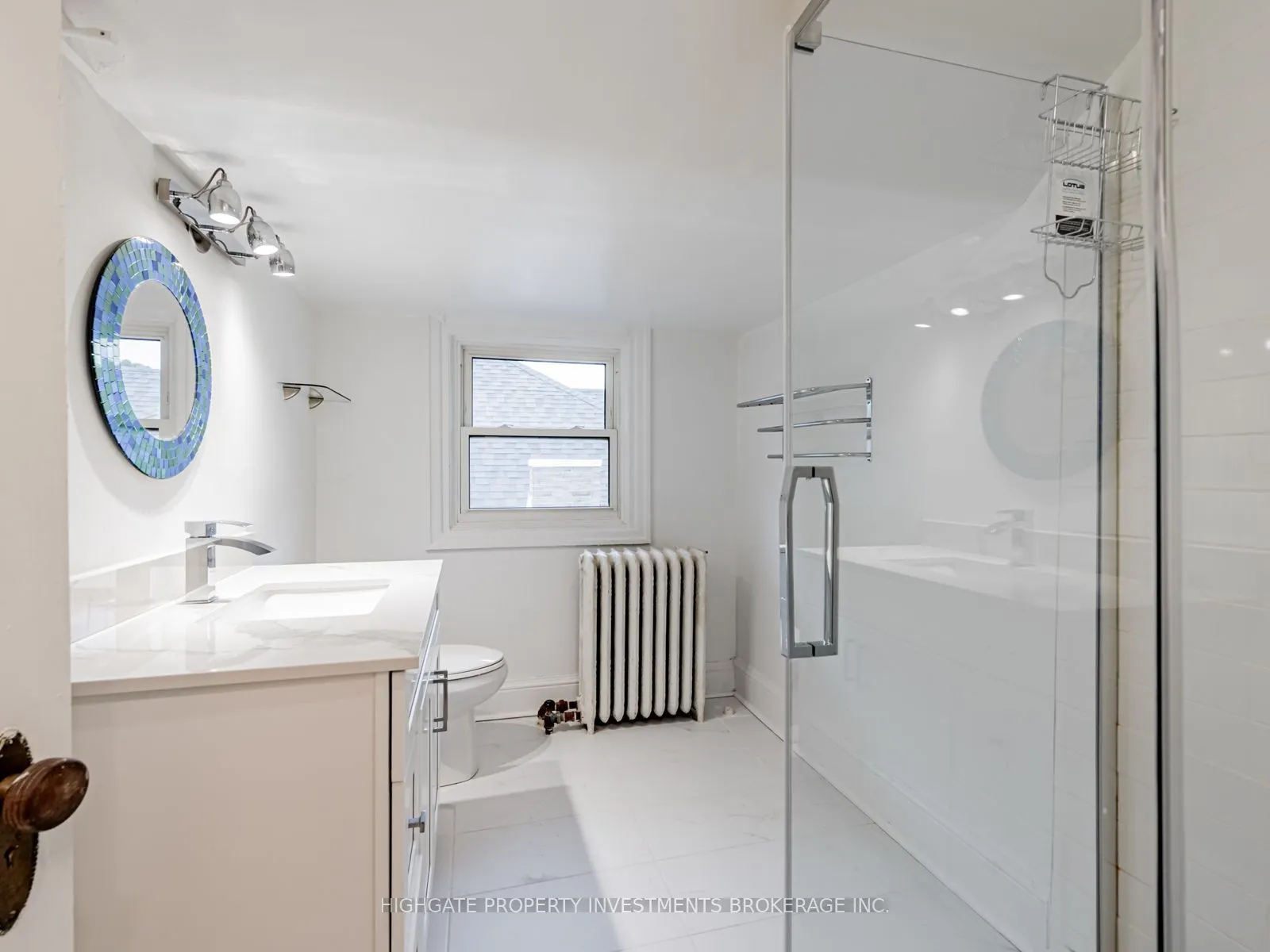 351 Palmerston Boulevard, #3rd Flr