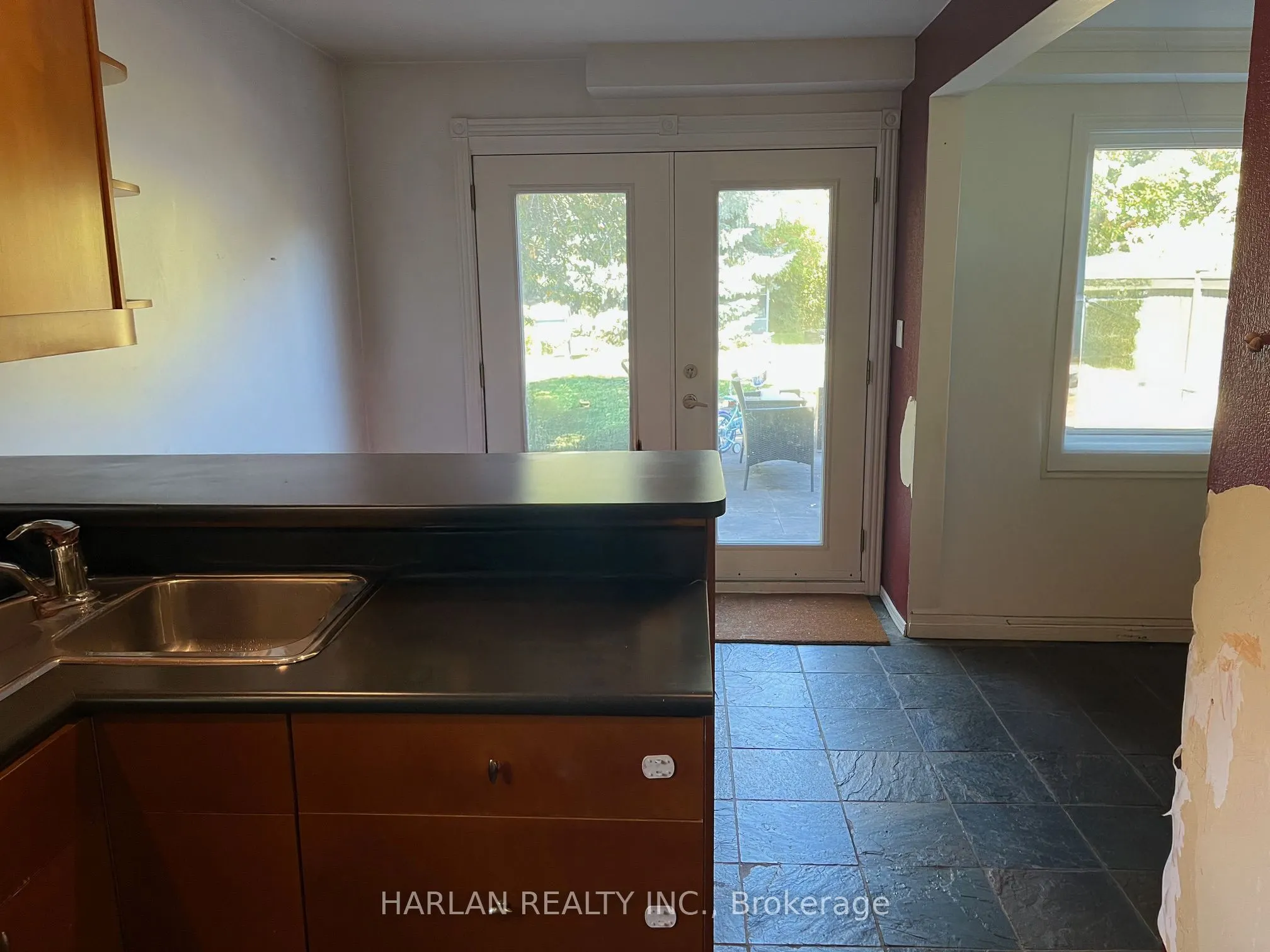 152 Three Valleys Drive