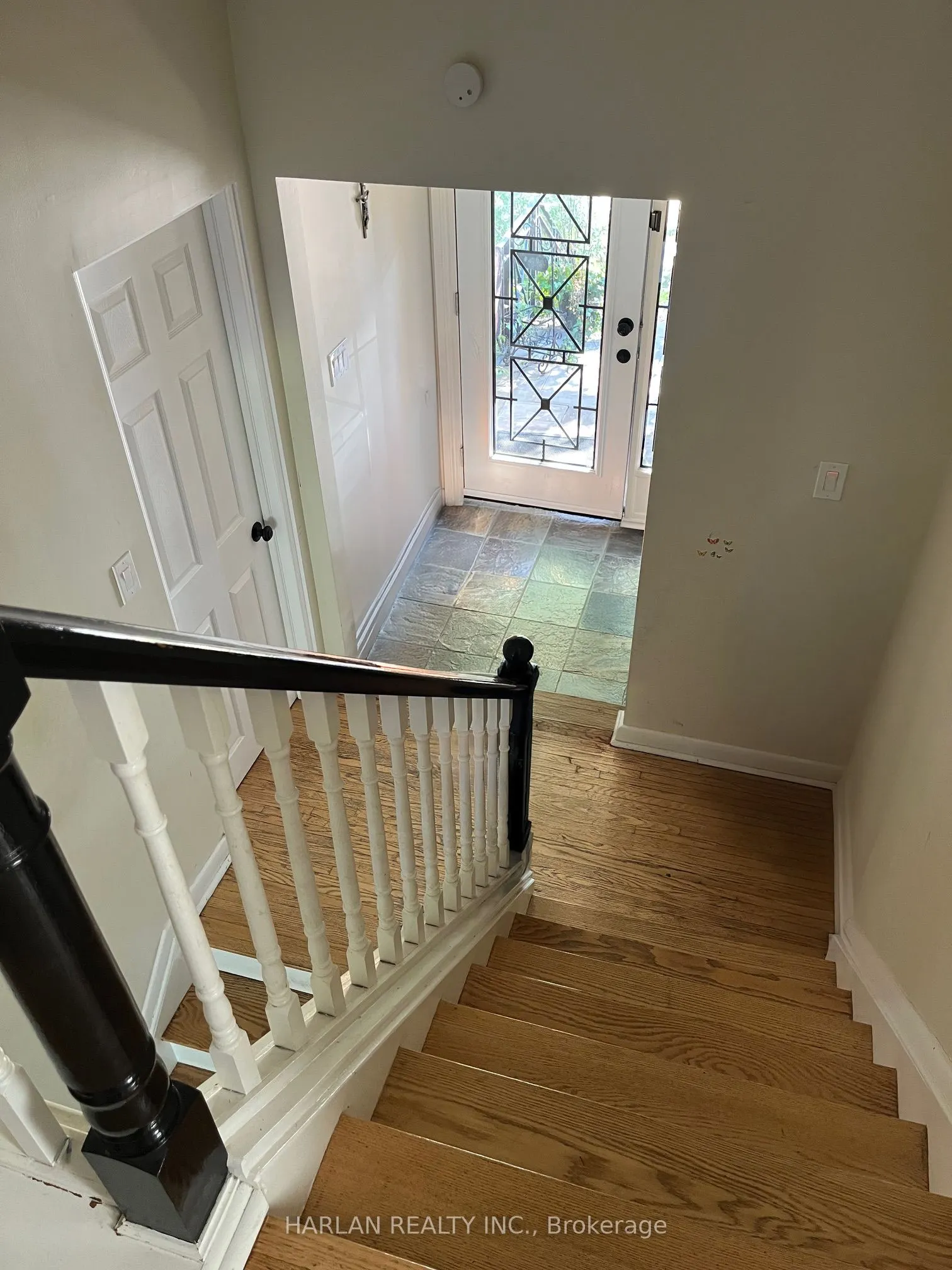 152 Three Valleys Drive