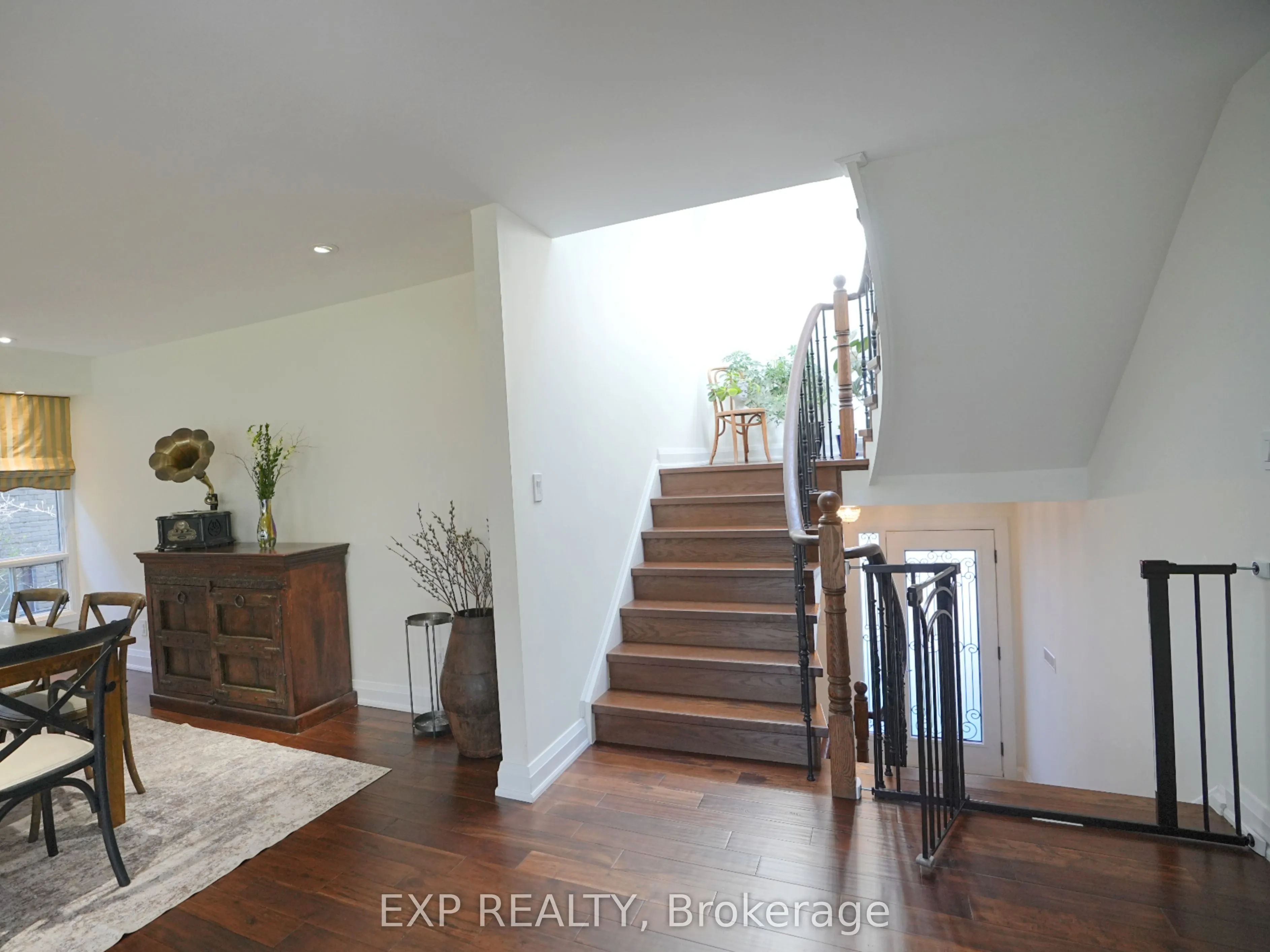 38 Tarbert Road