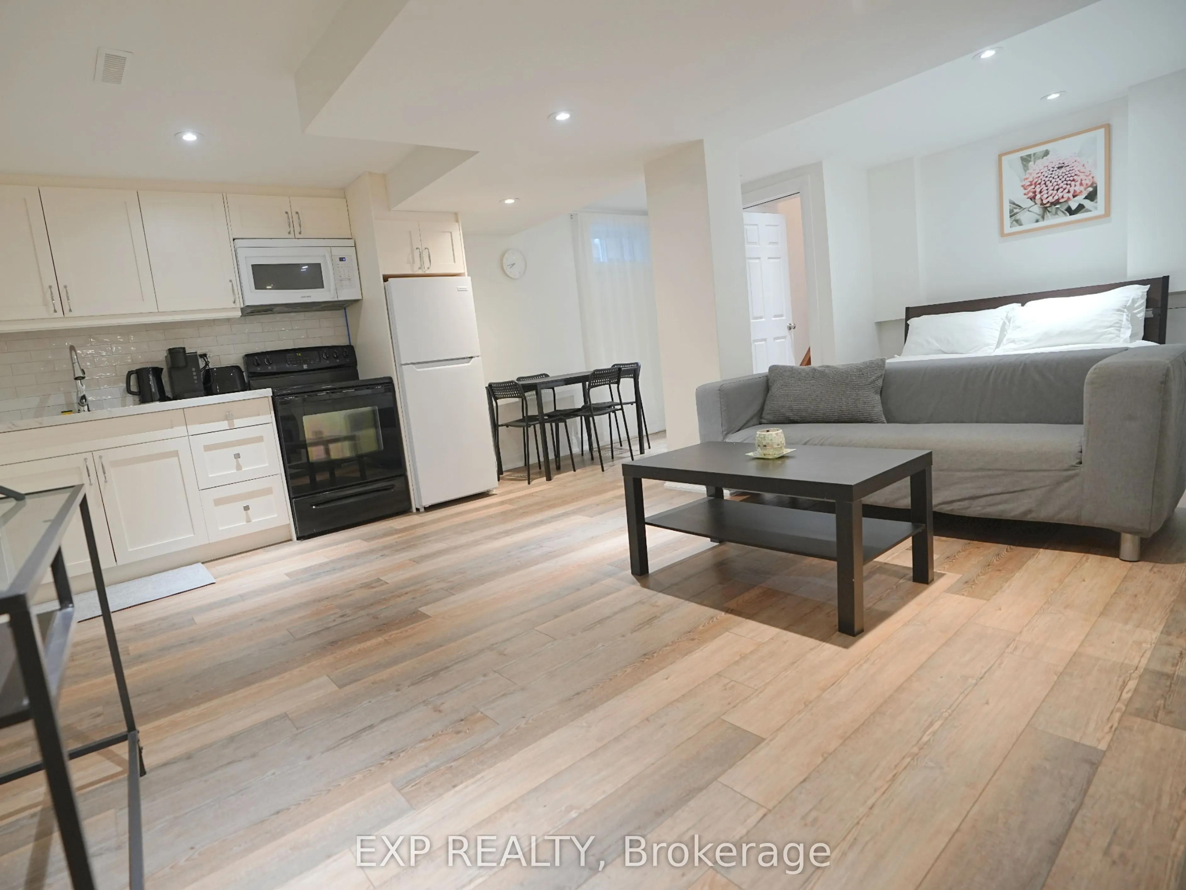 38 Tarbert Road