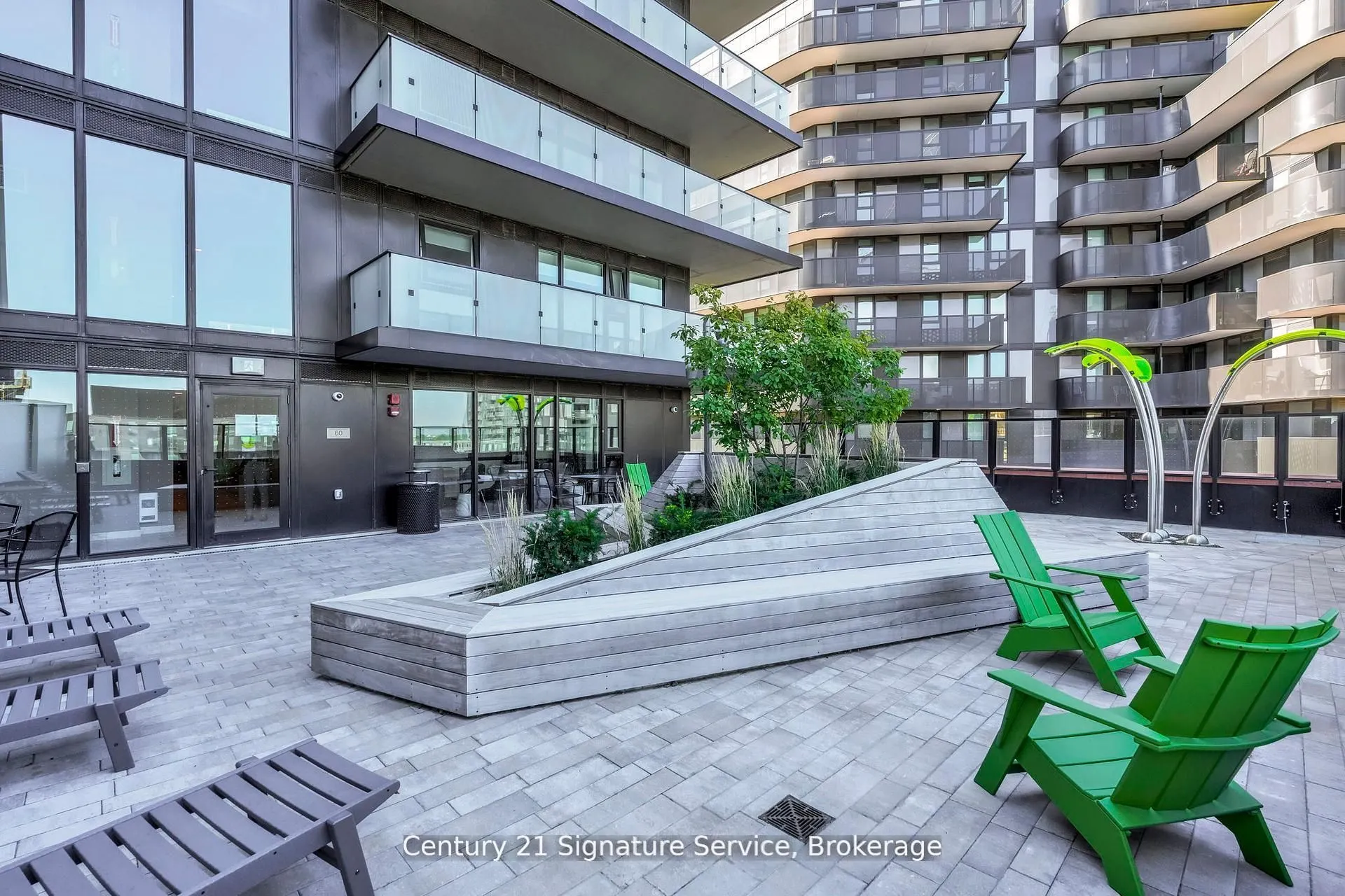 8 Tippett Road, #803