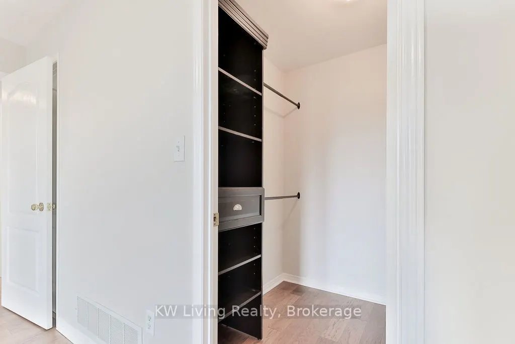 108 Finch Avenue W, #A12