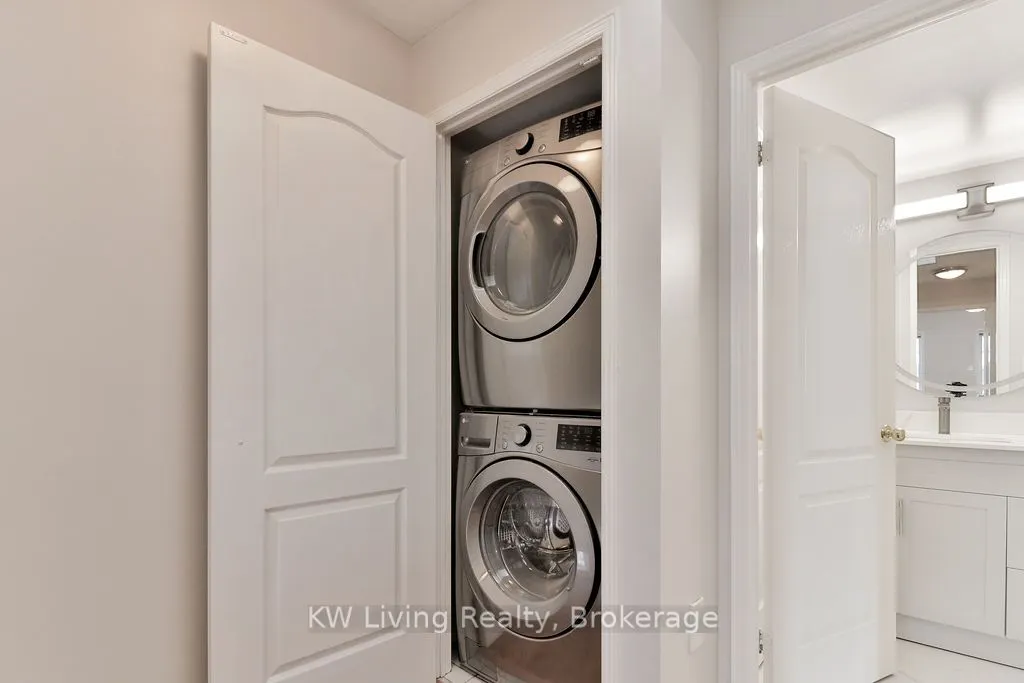 108 Finch Avenue W, #A12