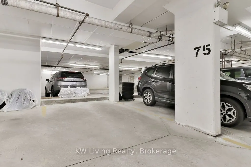 108 Finch Avenue W, #A12