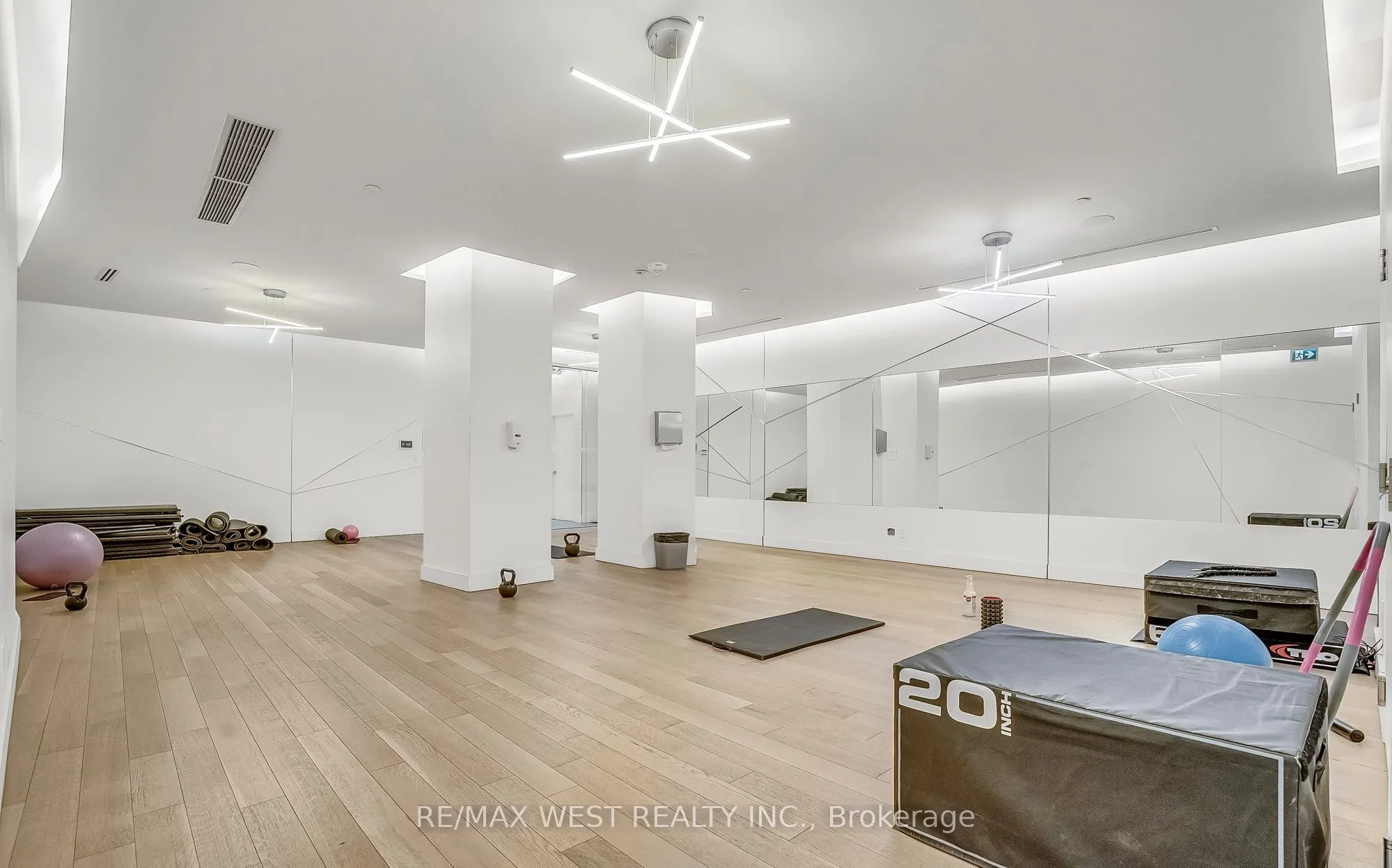 30 Ordnance Street, #1405