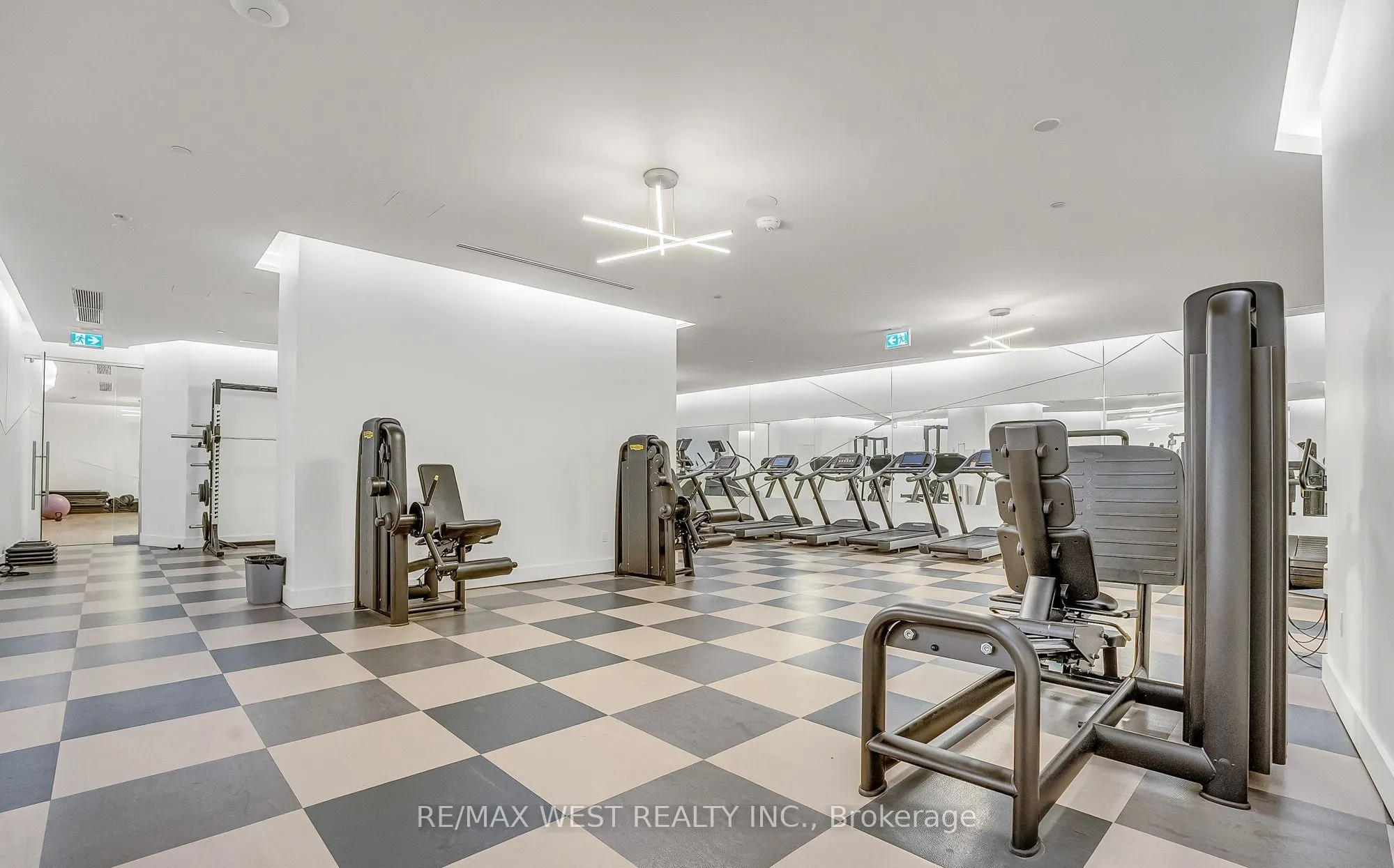 30 Ordnance Street, #1405