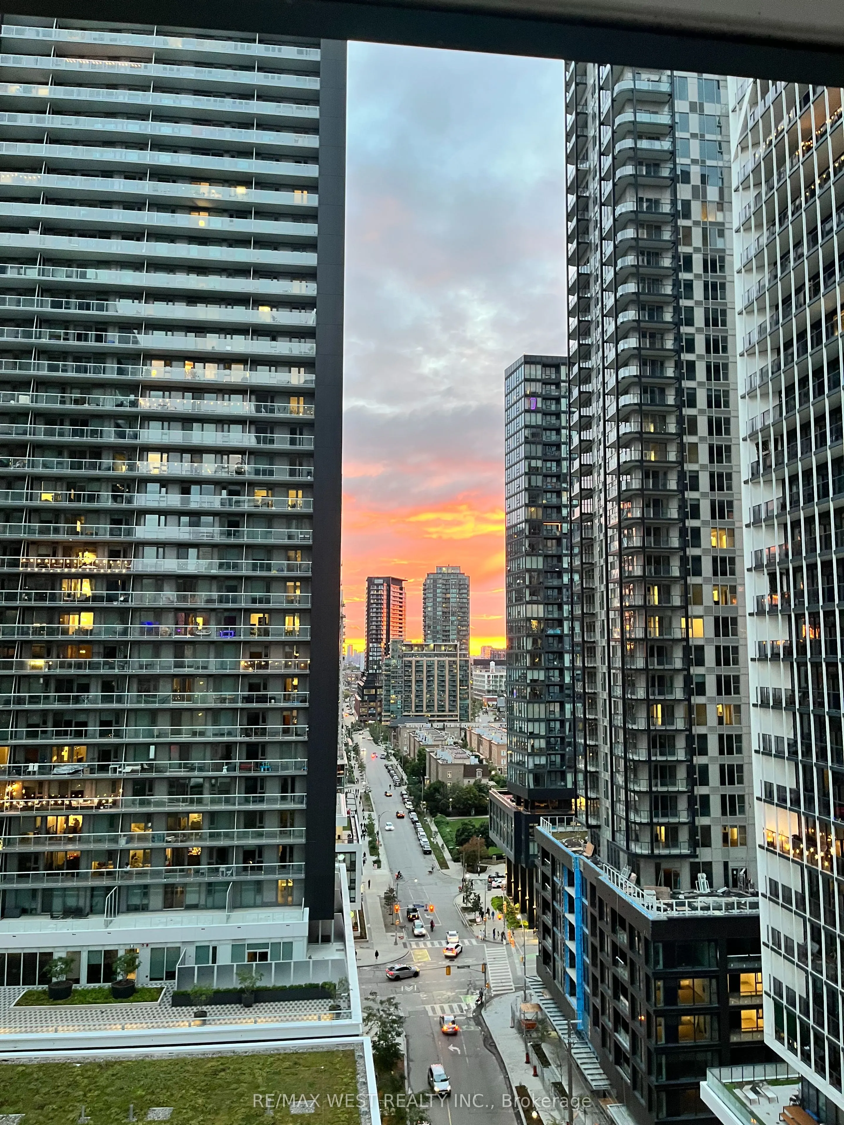 30 Ordnance Street, #1405