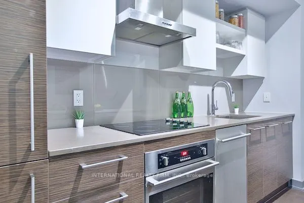 1030 King Street W, #351
