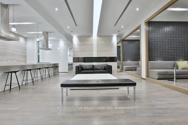 1030 King Street W, #351