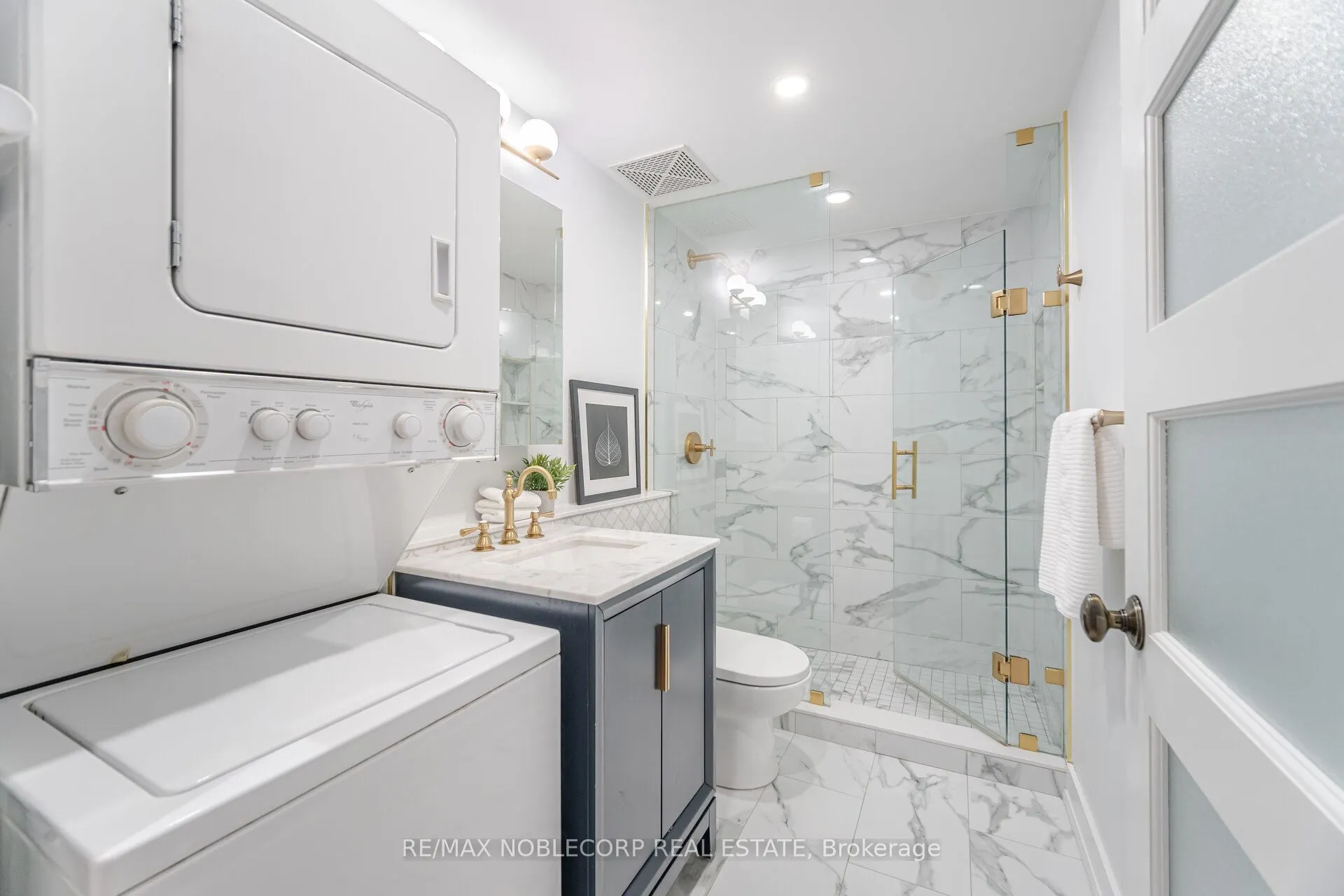 637 Lake Shore Boulevard, #228