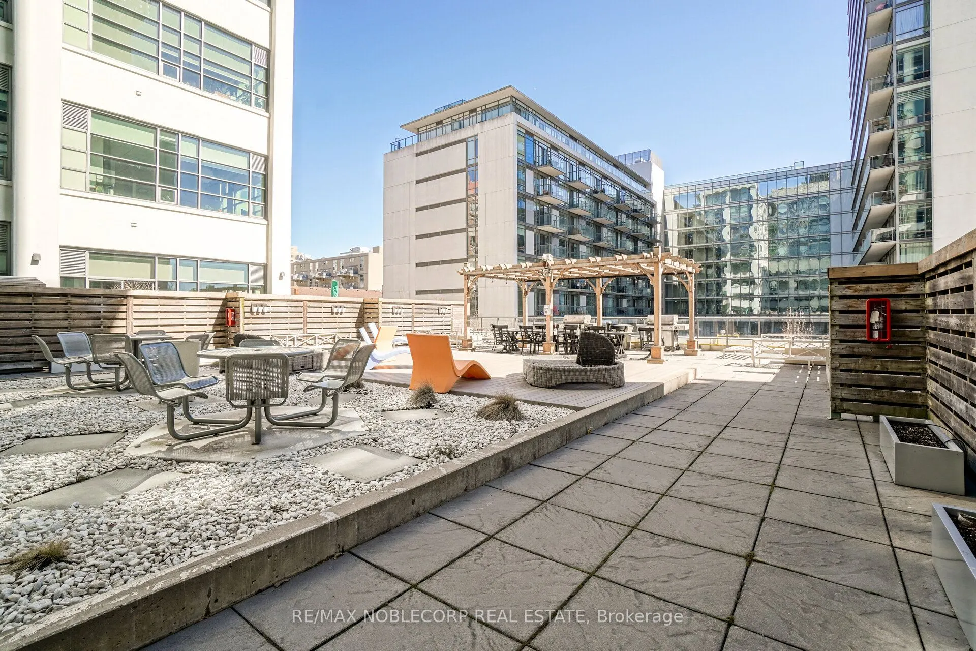 637 Lake Shore Boulevard, #228
