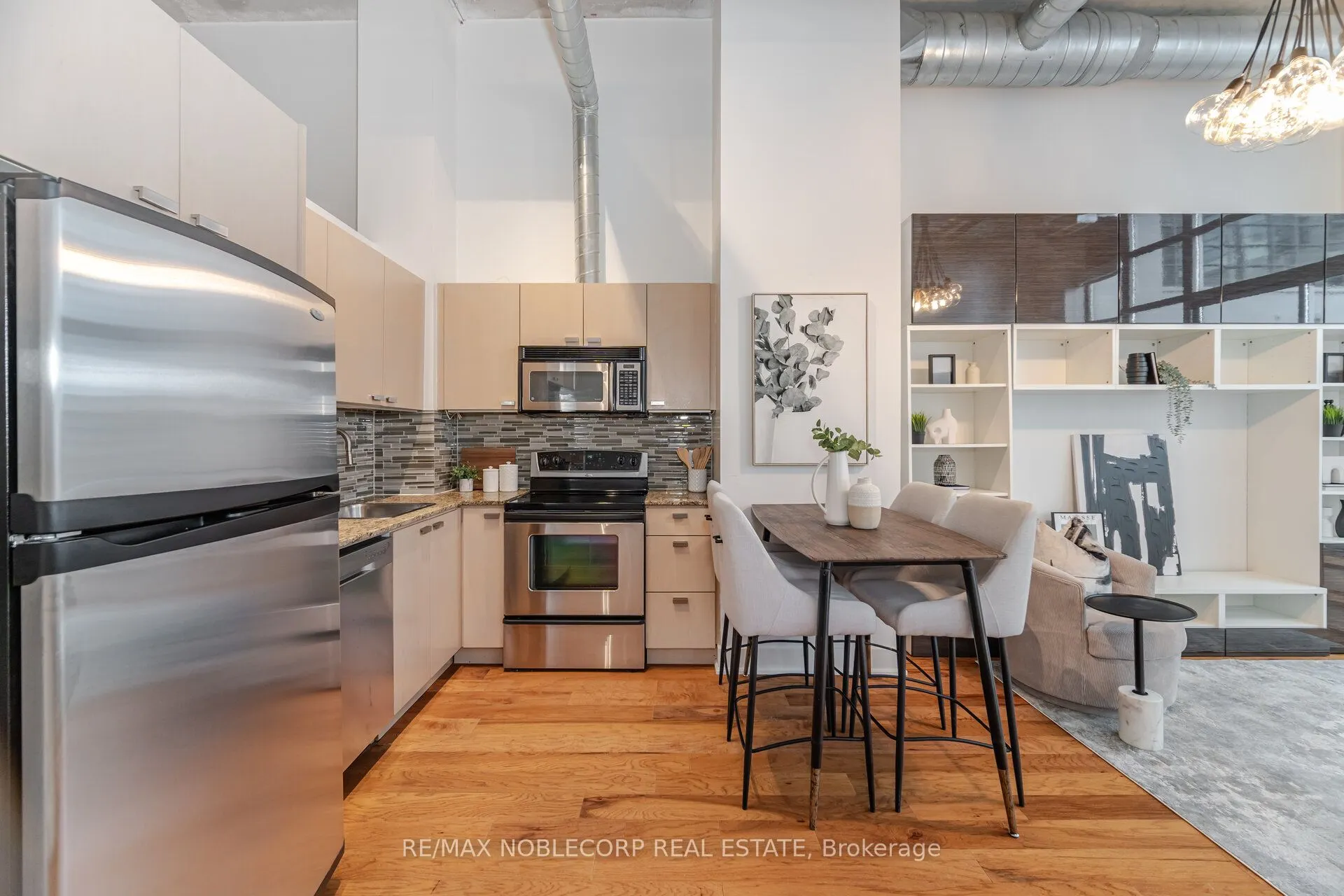 637 Lake Shore Boulevard, #228