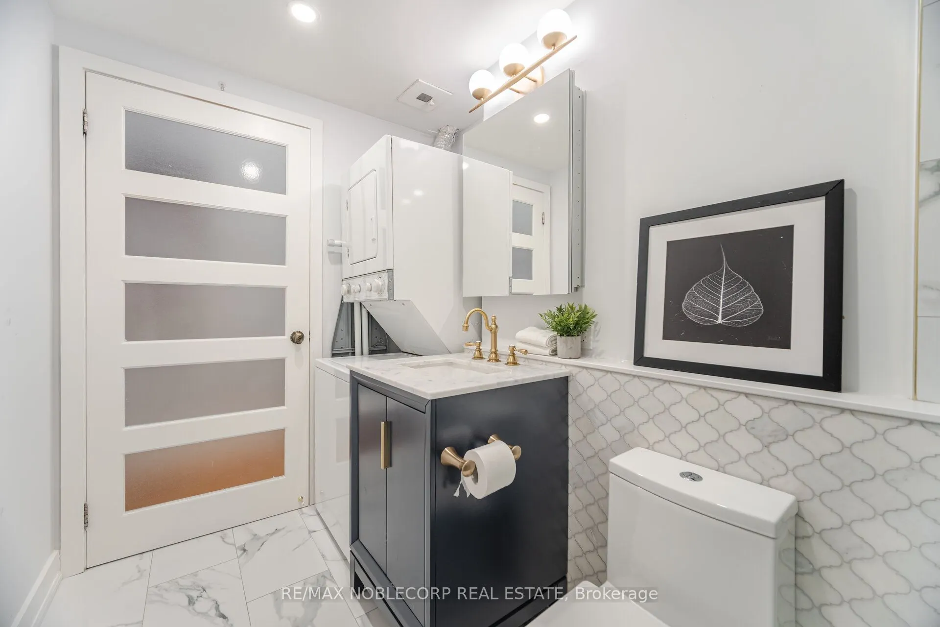 637 Lake Shore Boulevard, #228