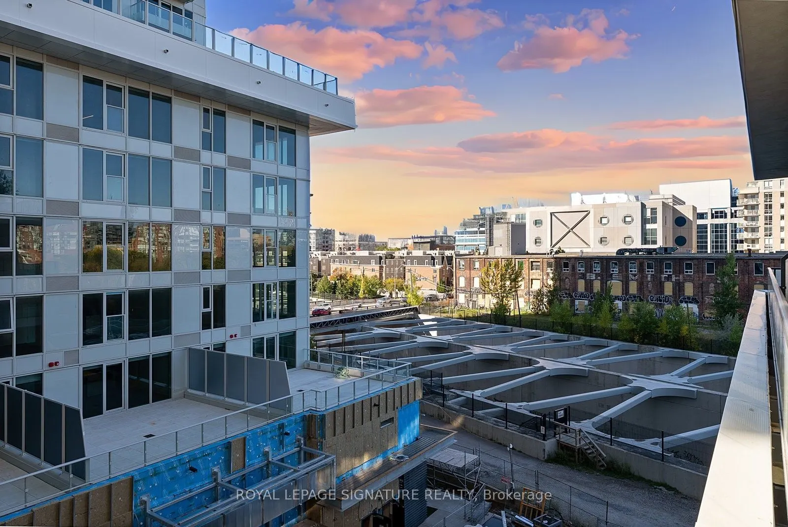 50 Ordnance Street, #405
