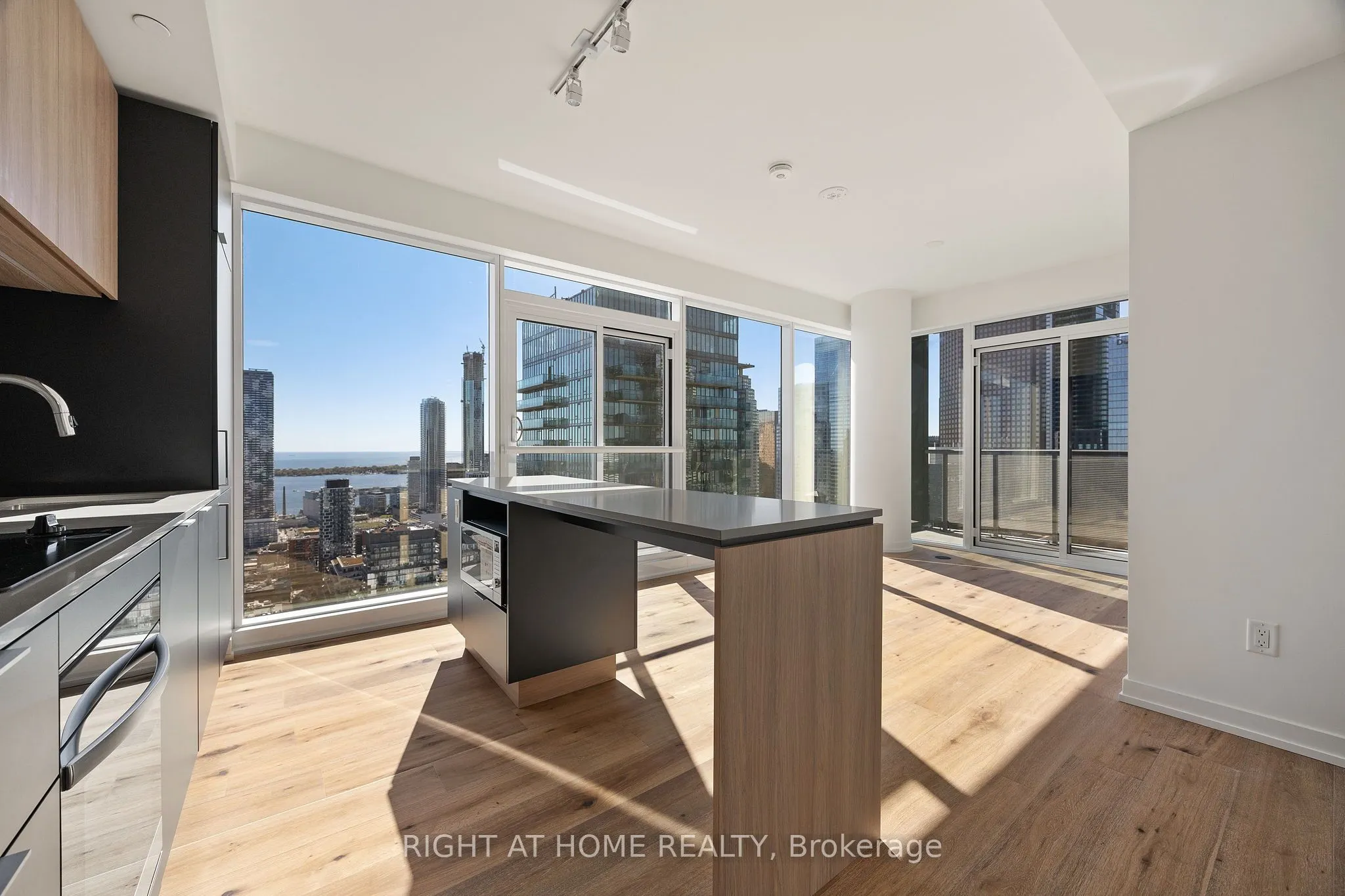 89 church Street, #4608