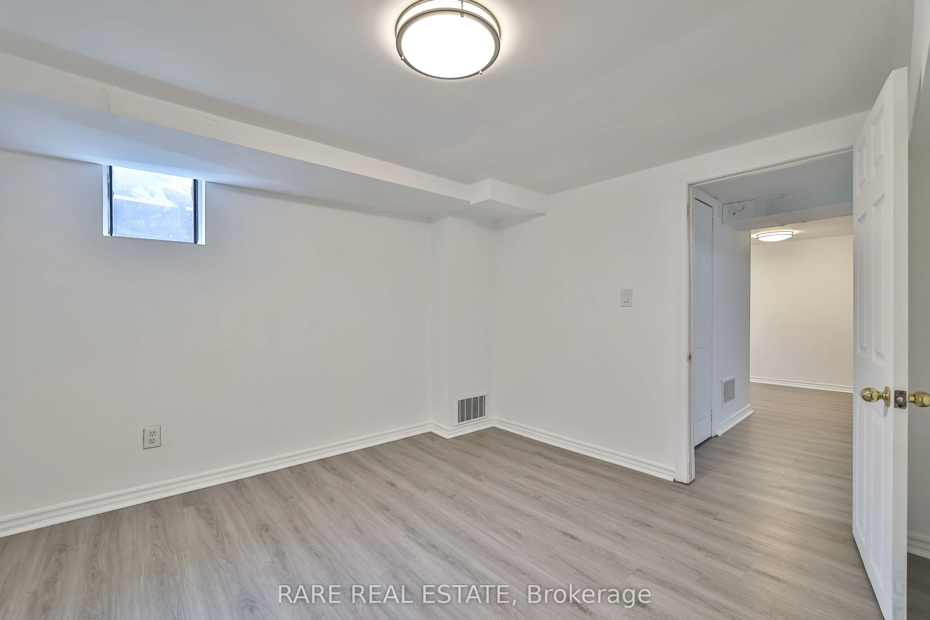 627 Sheppard Avenue W