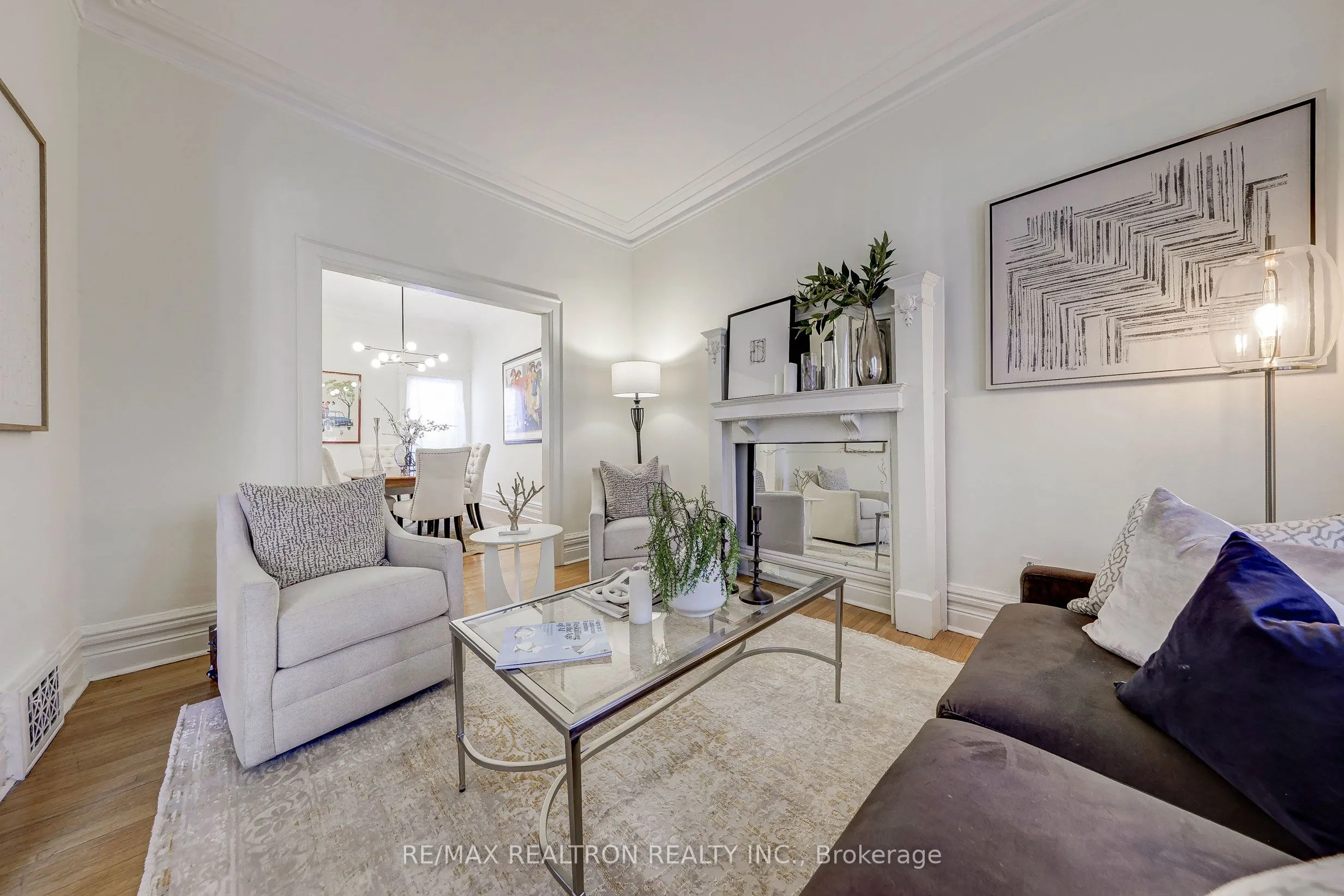 146 Manning Avenue