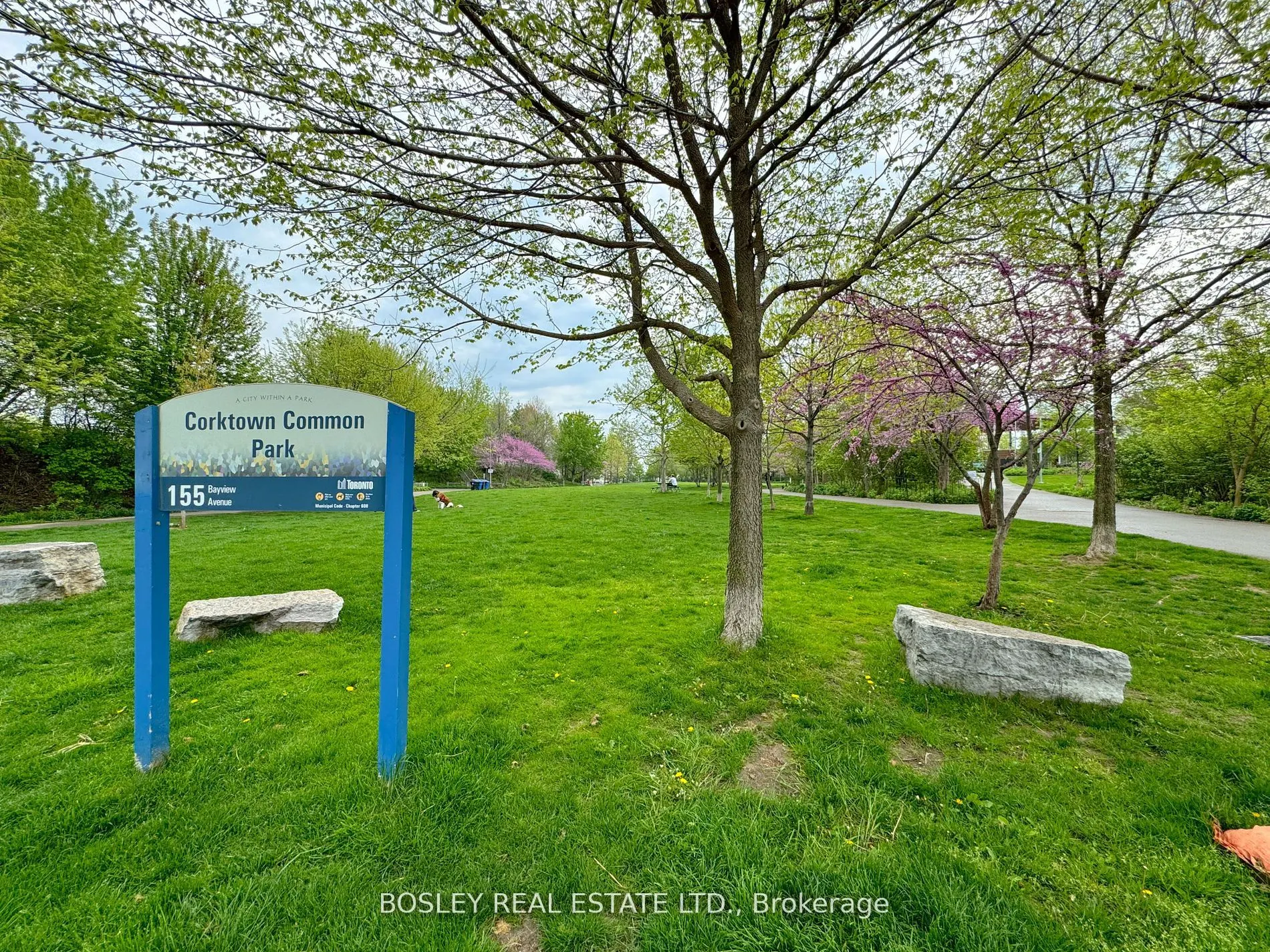 21 Lawren Harris Street, #410