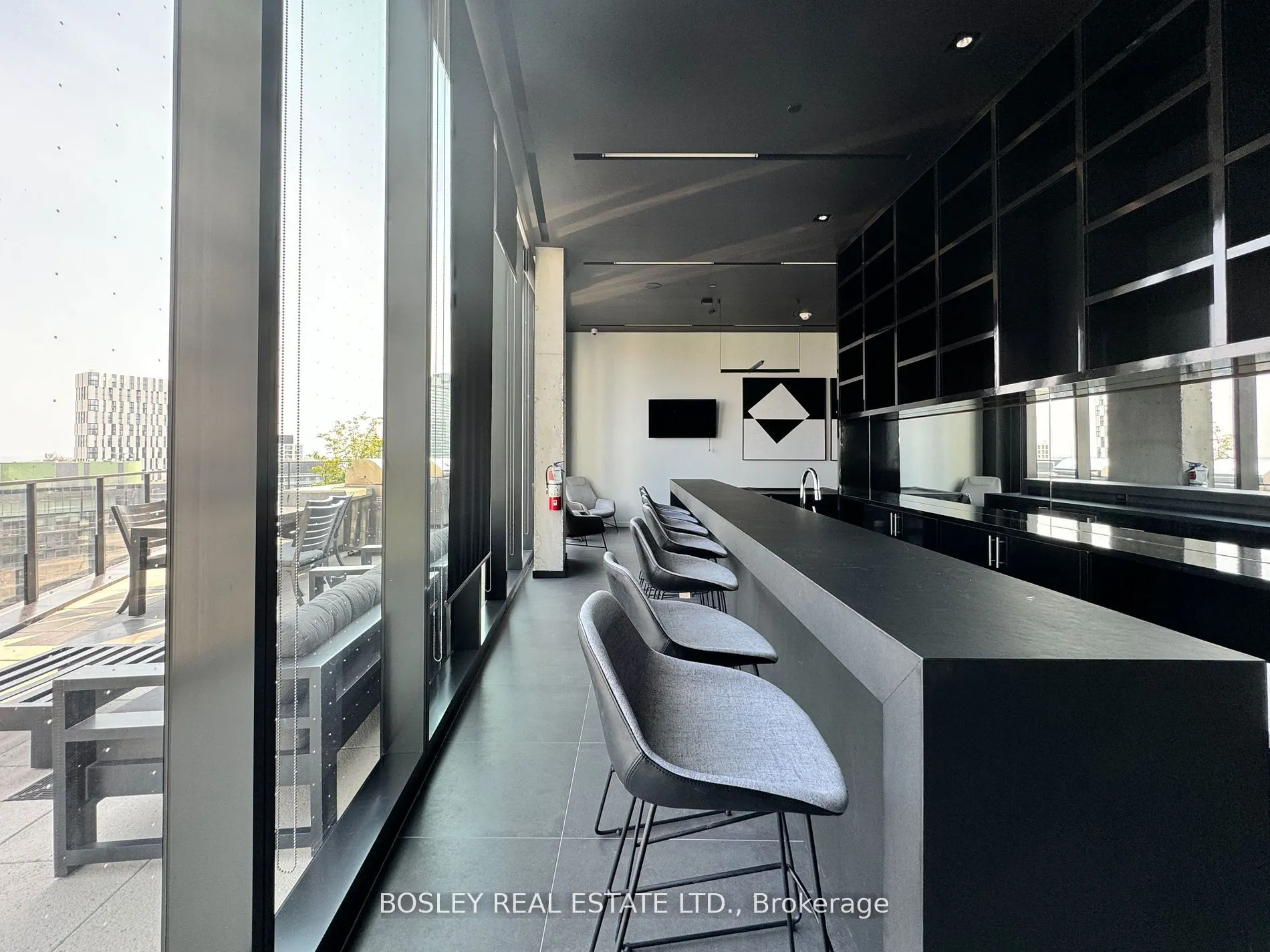 21 Lawren Harris Street, #410