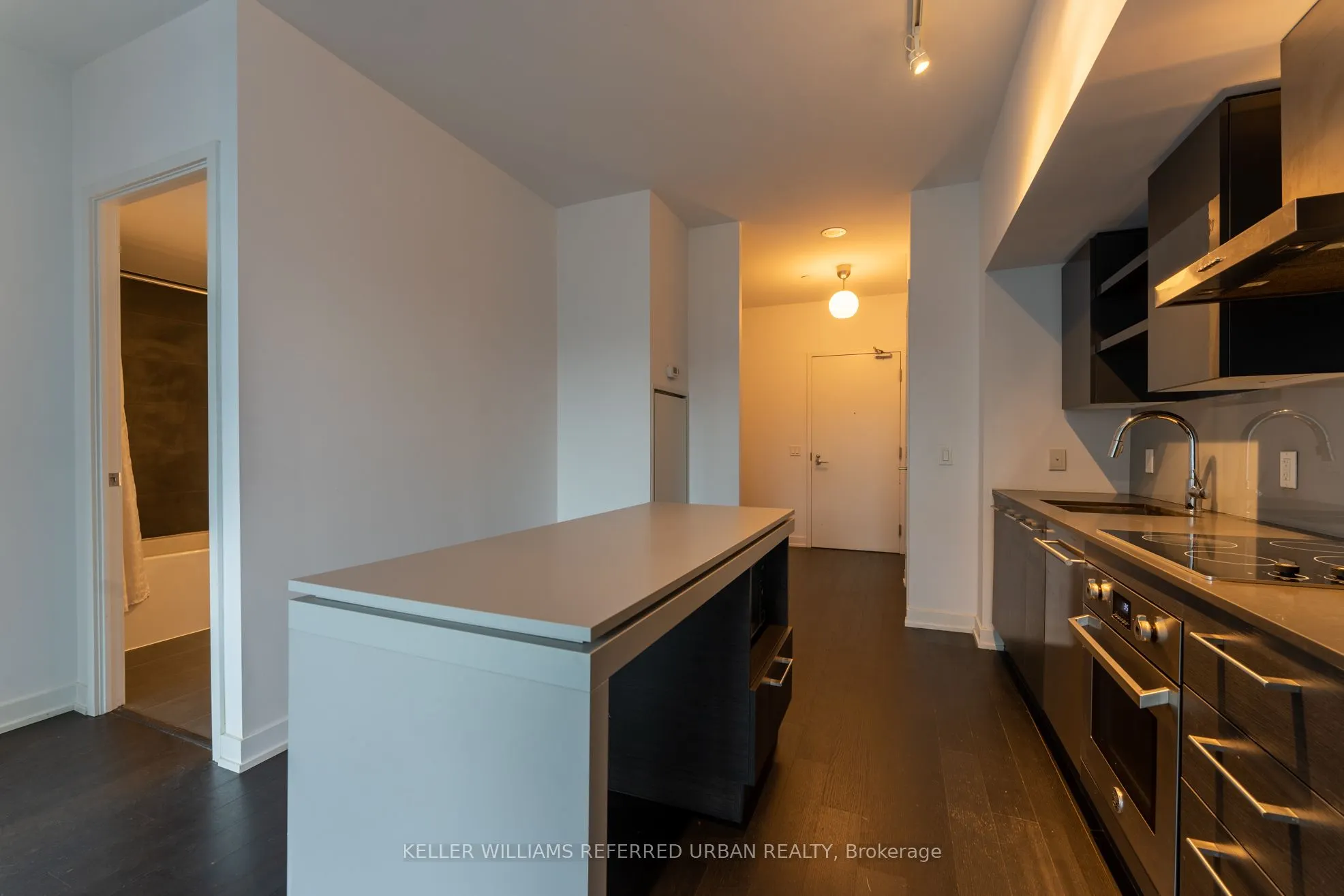 1030 King Street W, #Ph17
