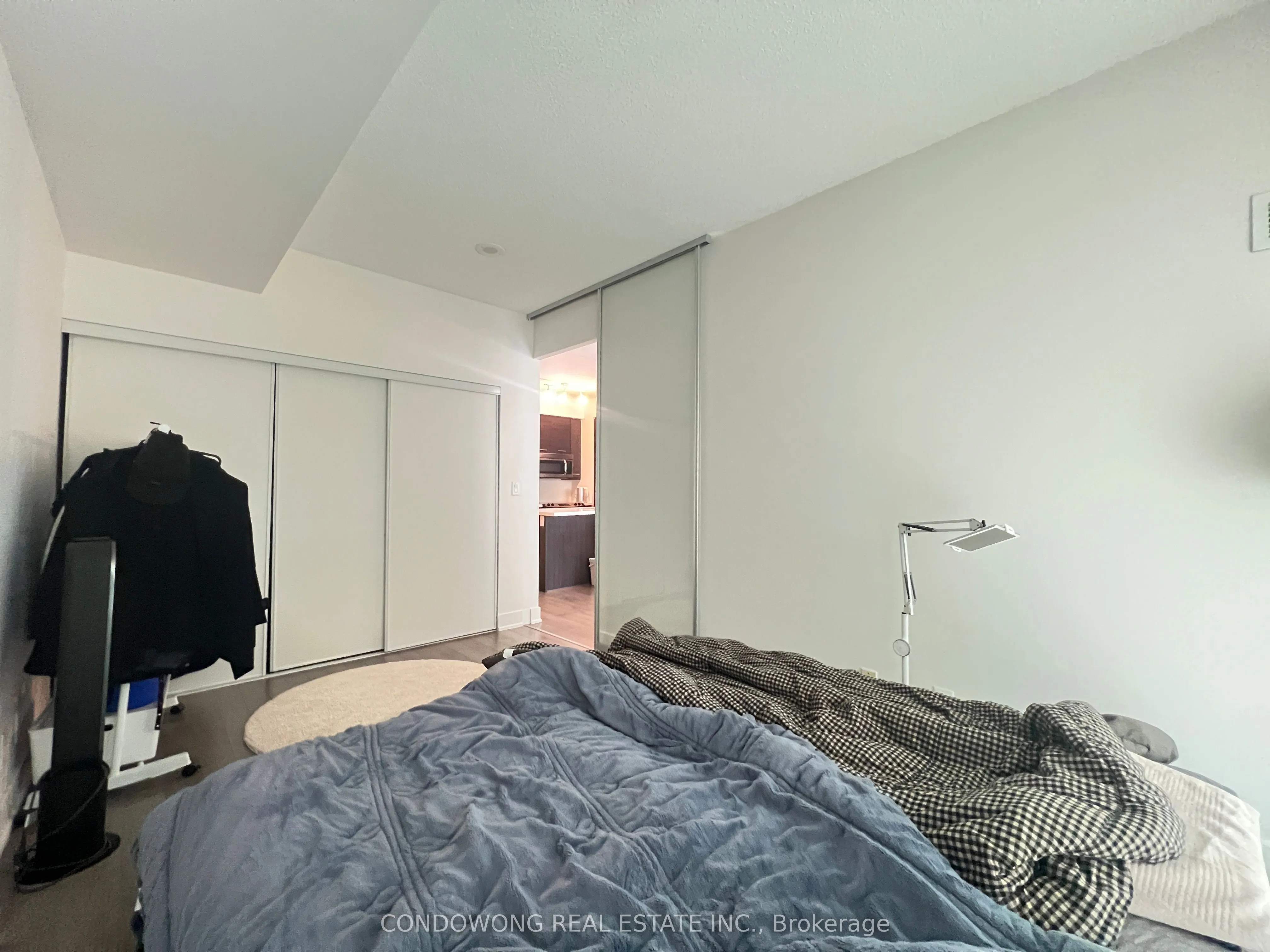 26 Norton Avenue, #610