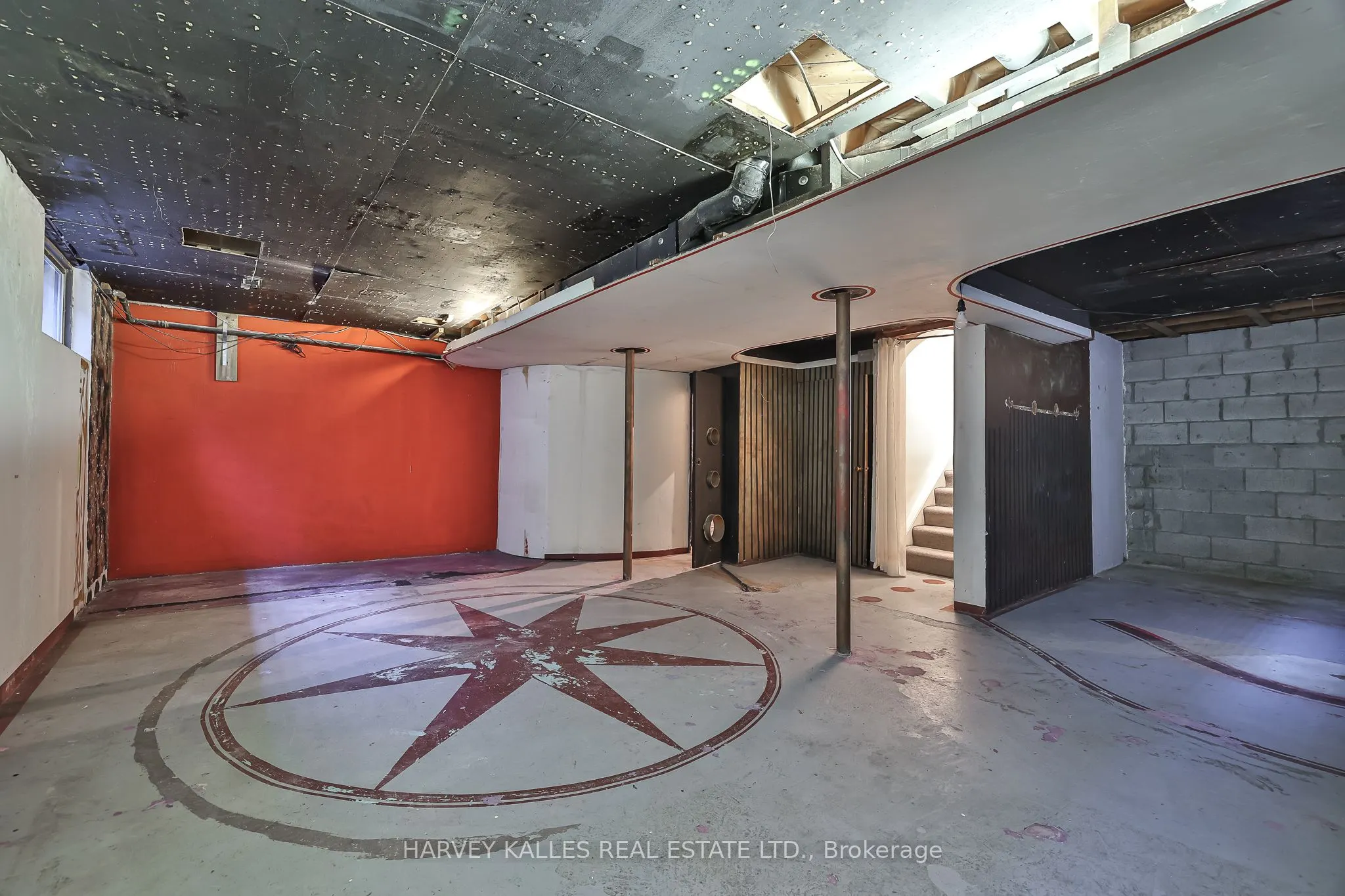 6 Lucifer Drive