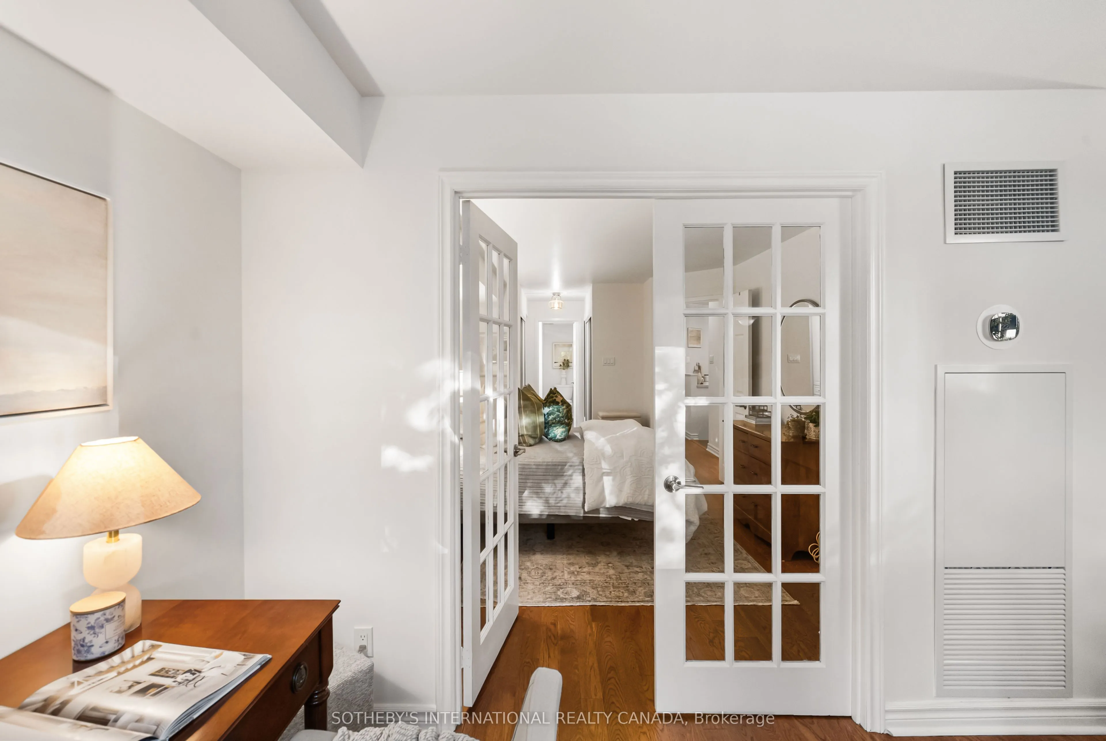356 Mcrae Drive, #209