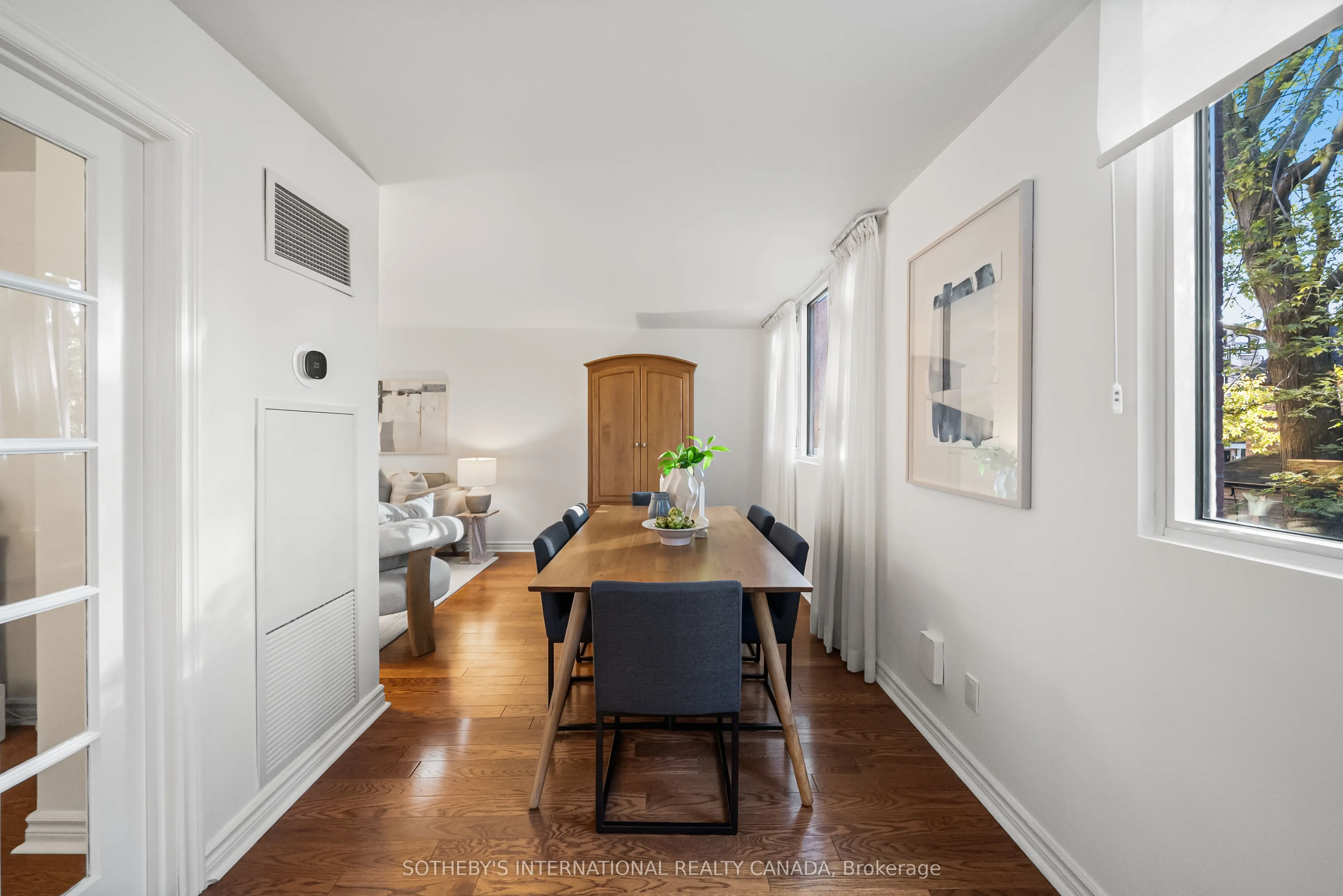 356 Mcrae Drive, #209
