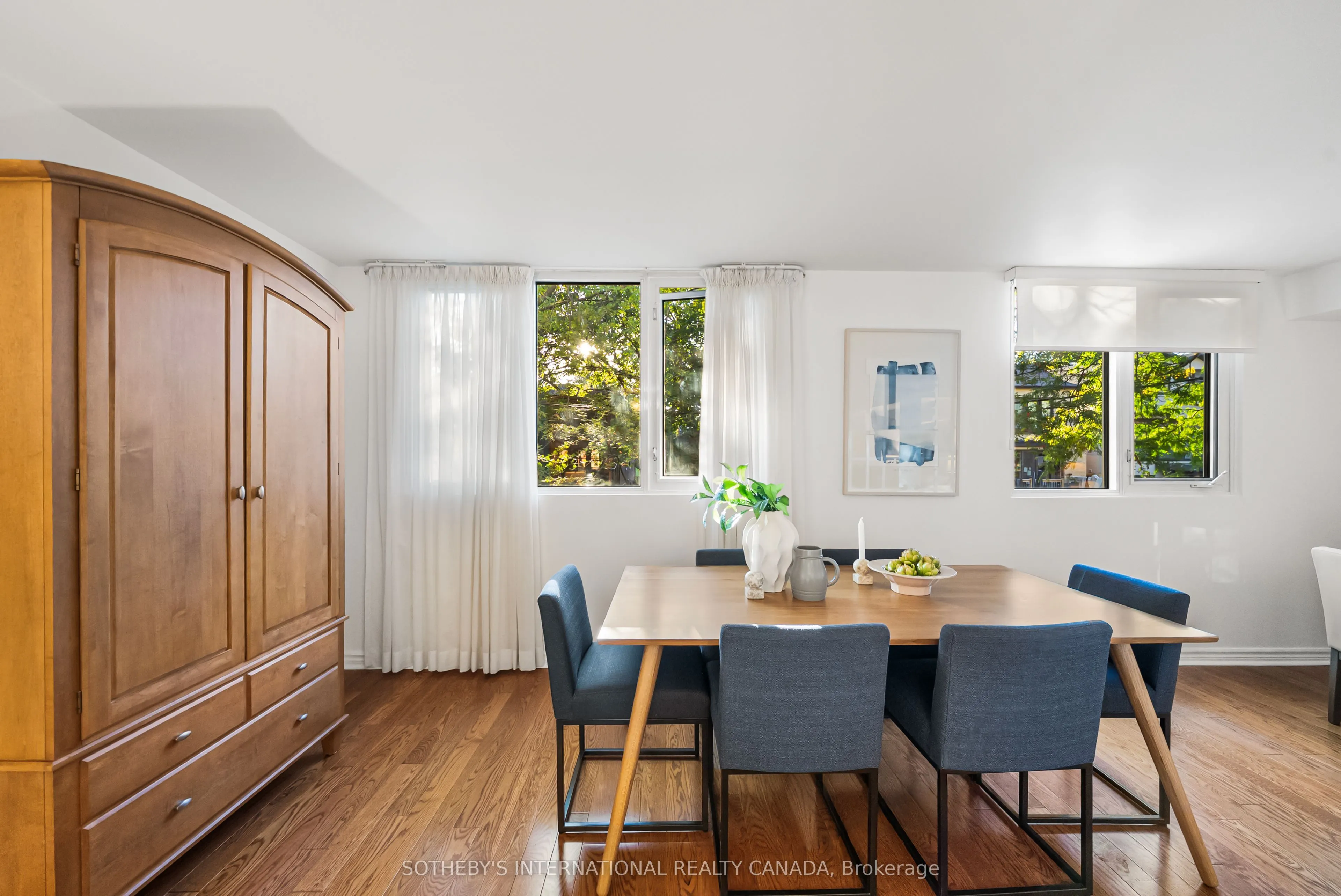 356 Mcrae Drive, #209