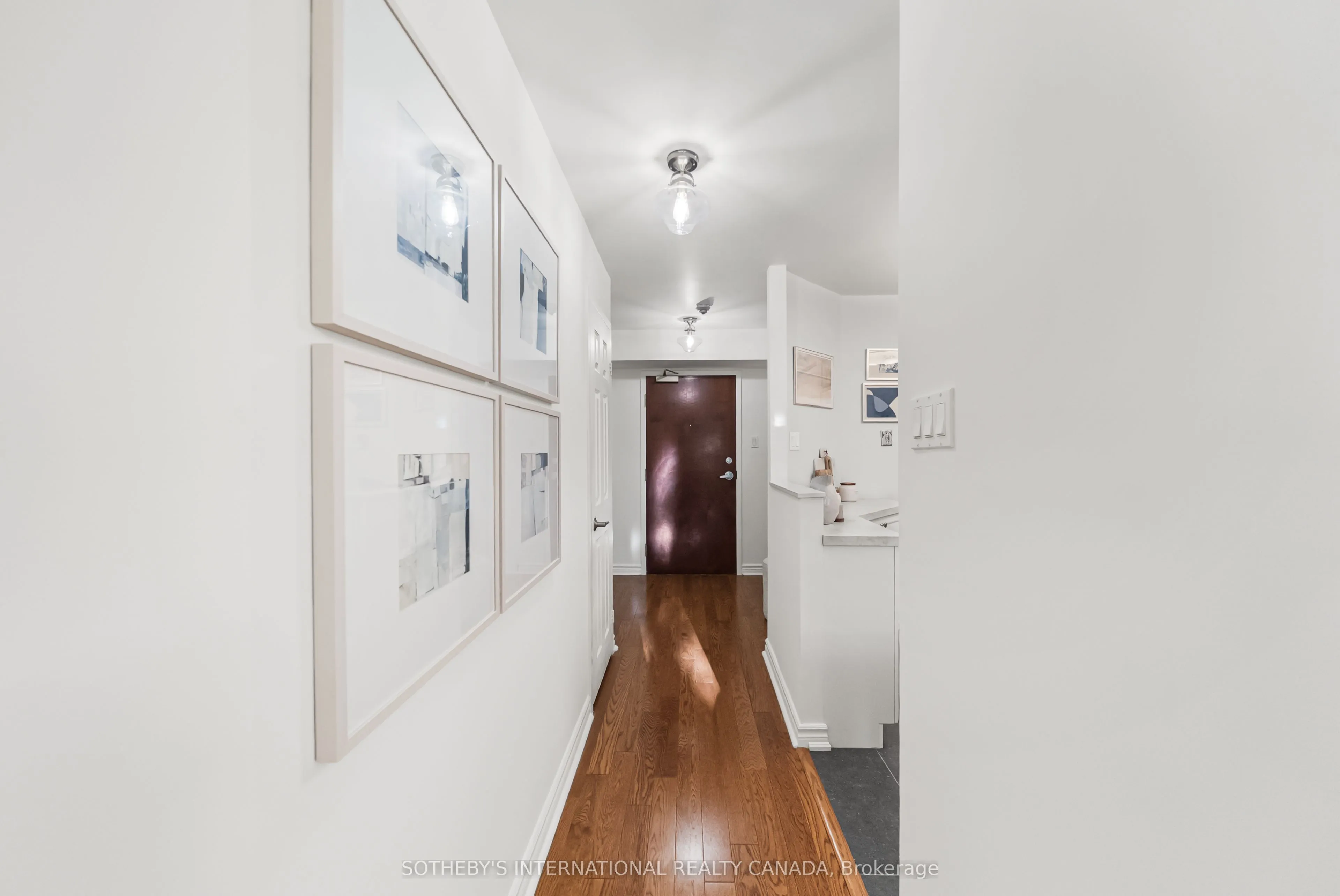 356 Mcrae Drive, #209