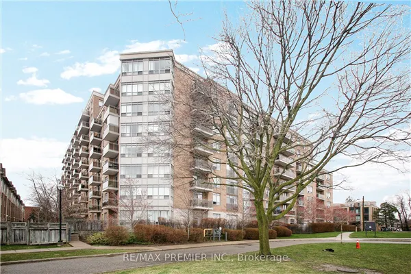 650 Lawrence Avenue, #721