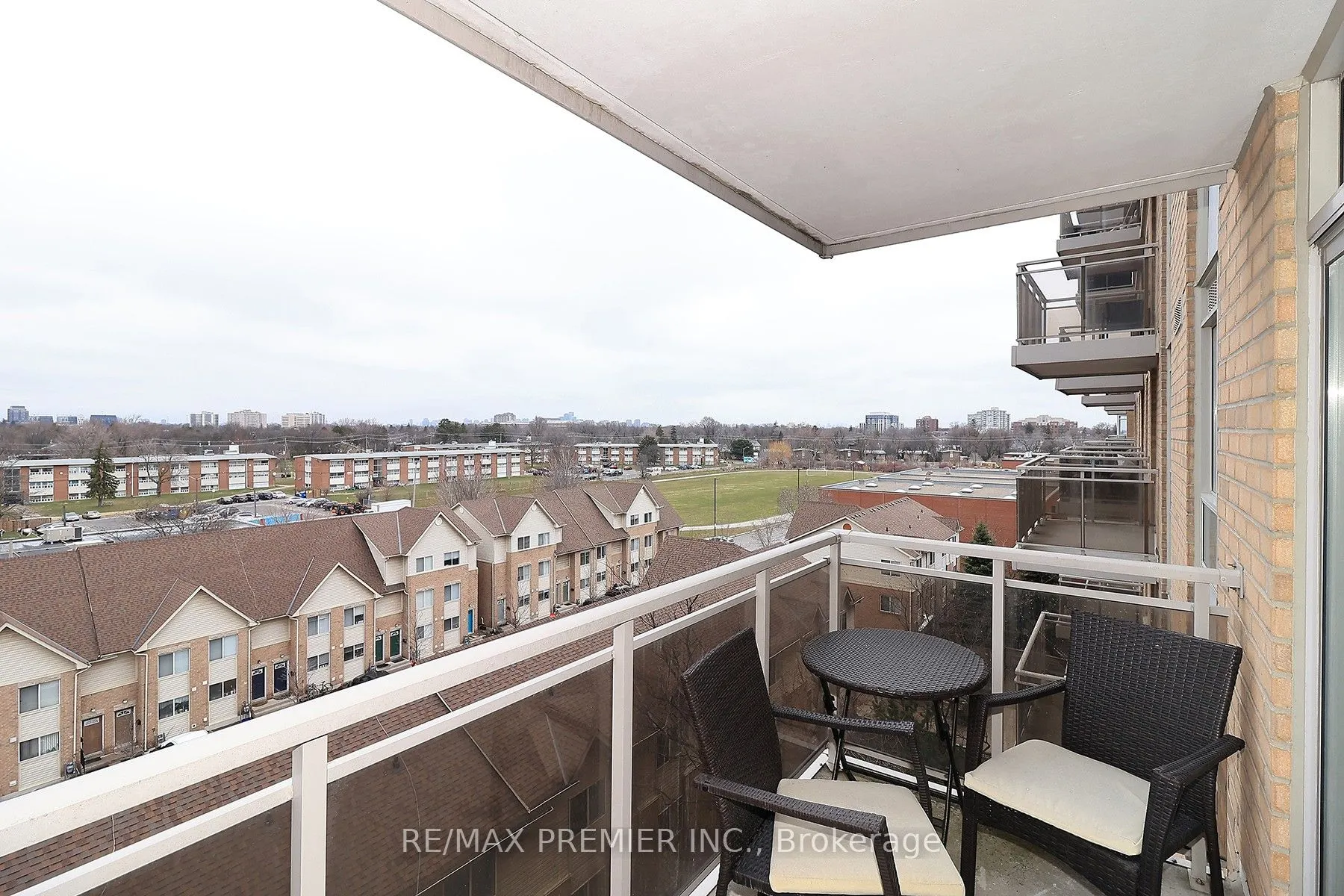 650 Lawrence Avenue, #721