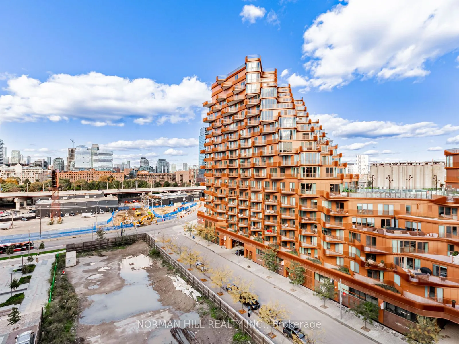 118 Merchants'wharf, #813