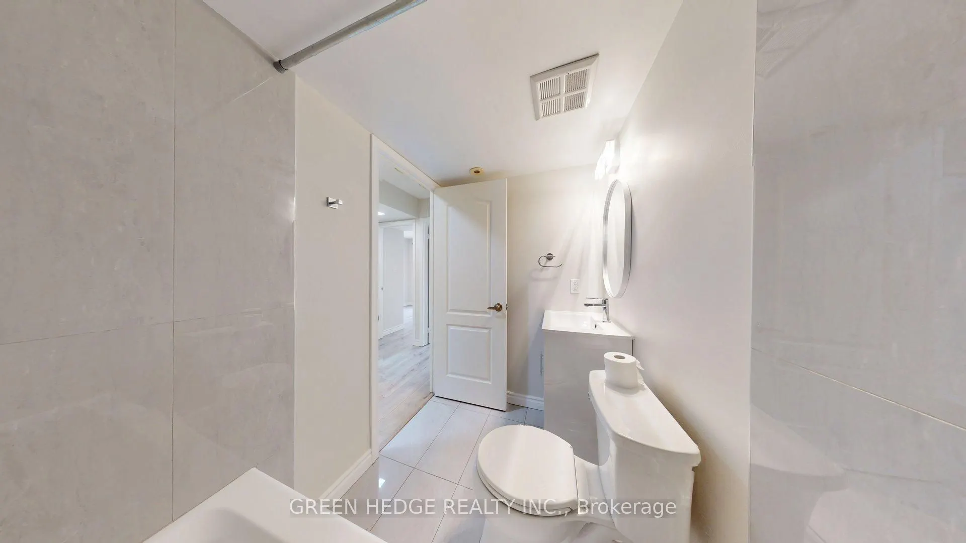 12 Douro Street, #418