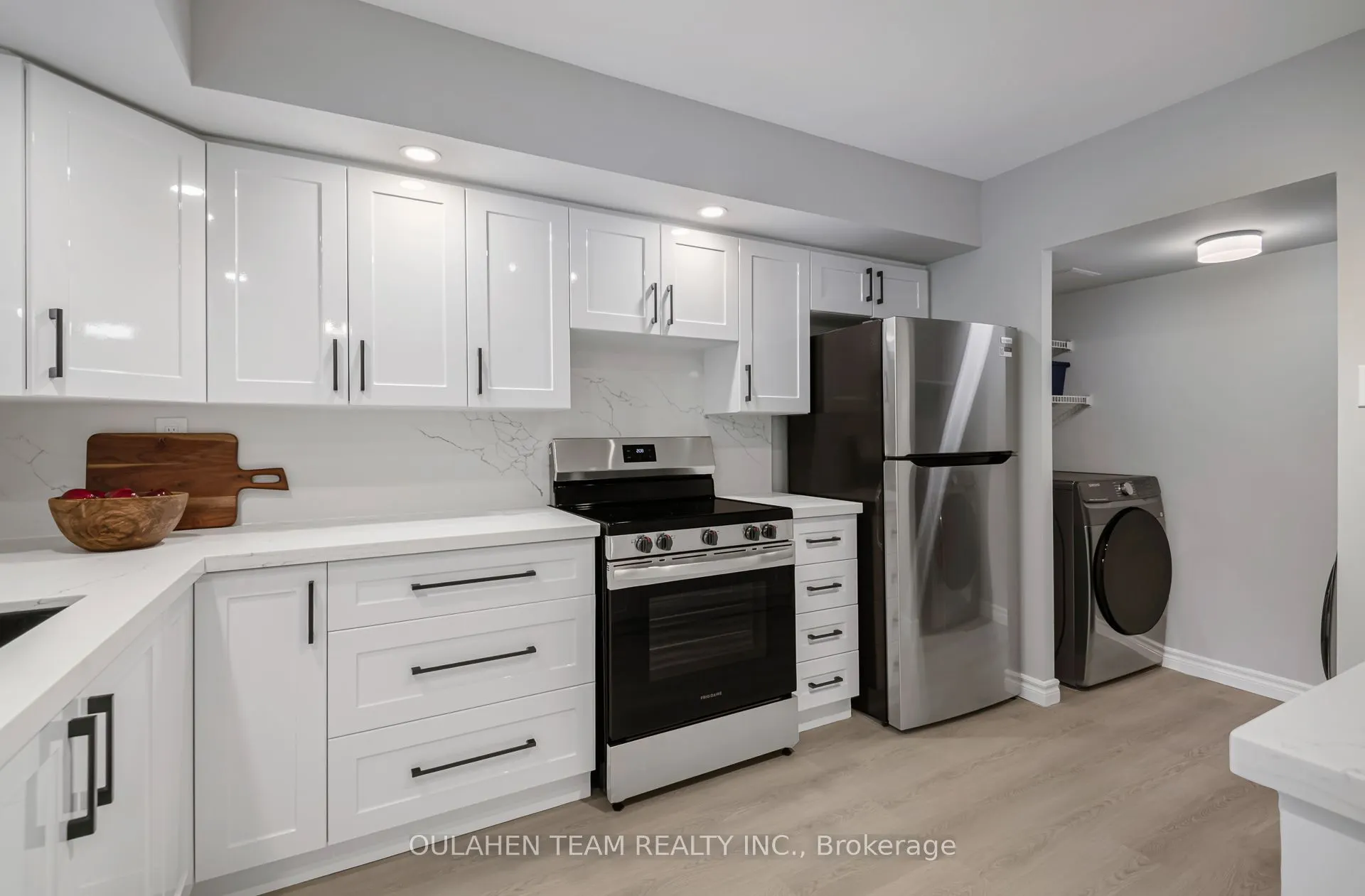 33 Elmhurst Avenue, #408