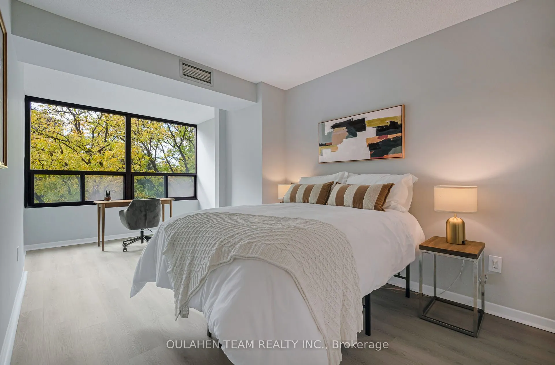 33 Elmhurst Avenue, #408