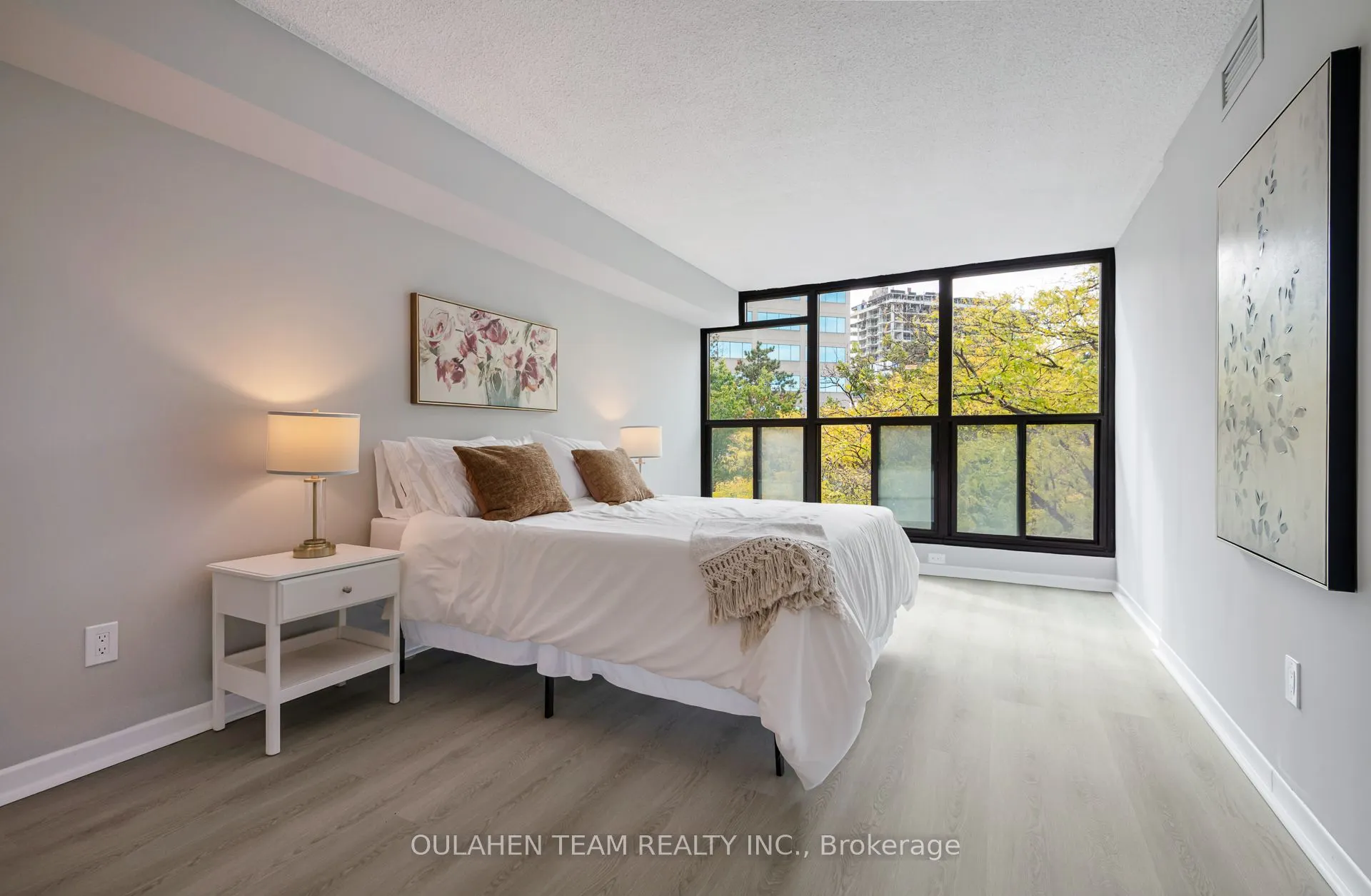 33 Elmhurst Avenue, #408