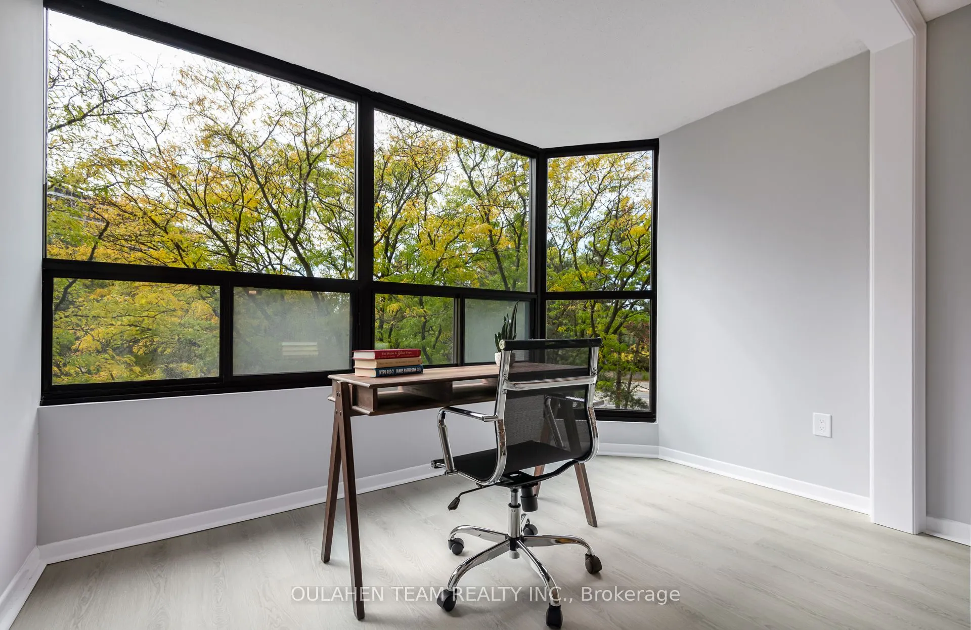 33 Elmhurst Avenue, #408