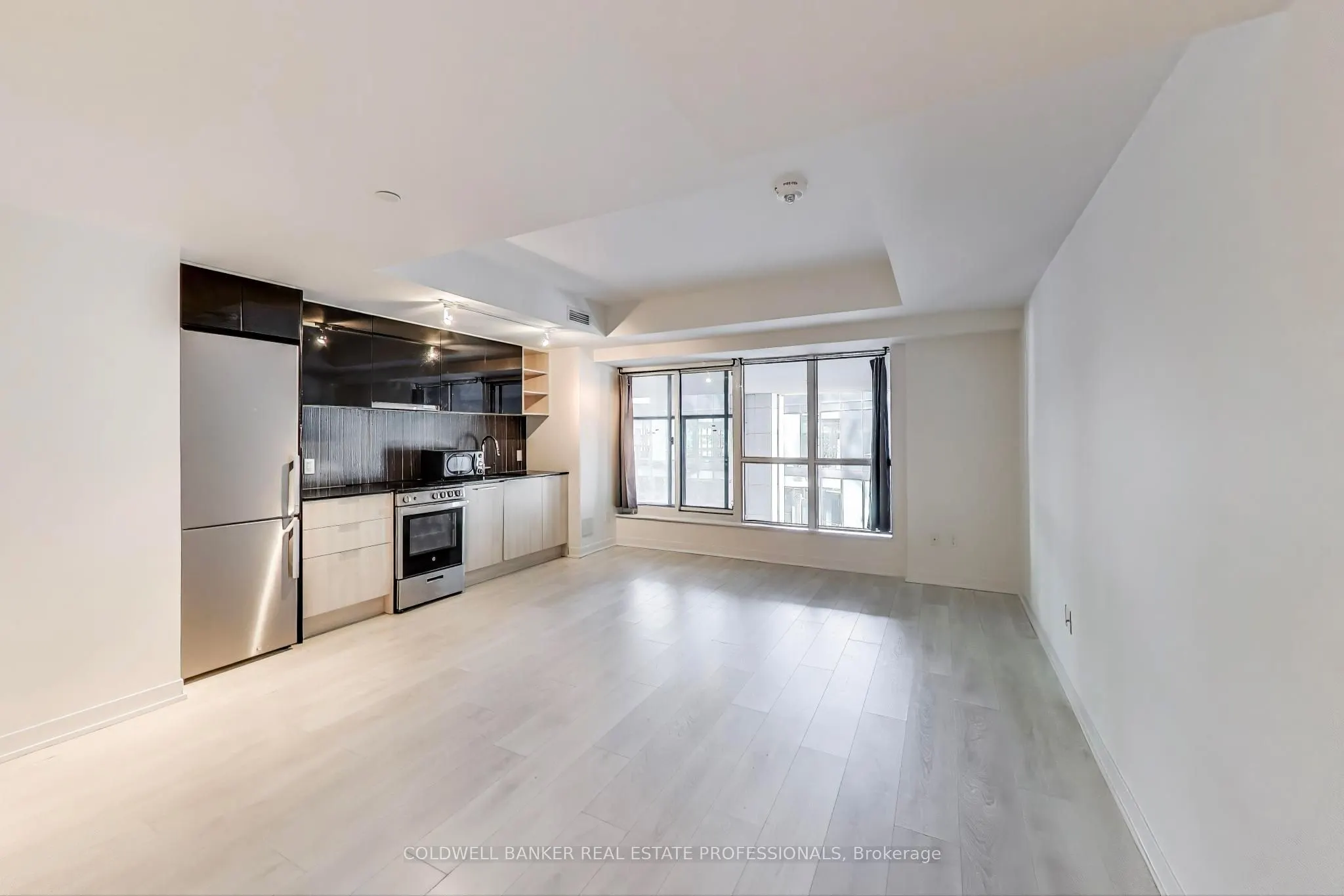 31 Tippet Road, #221