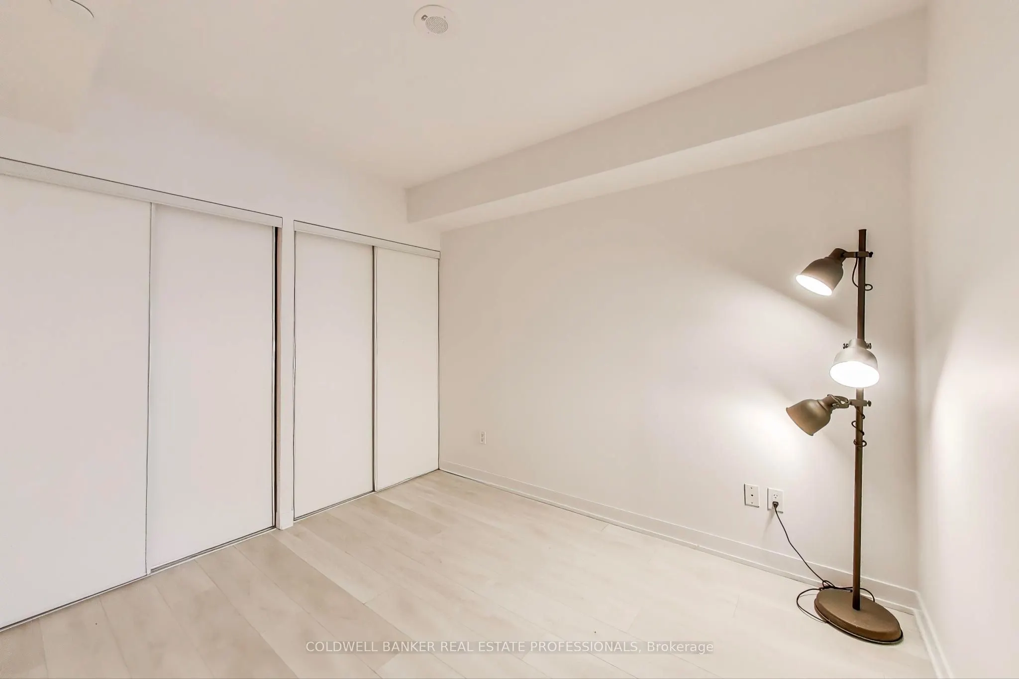 31 Tippet Road, #221