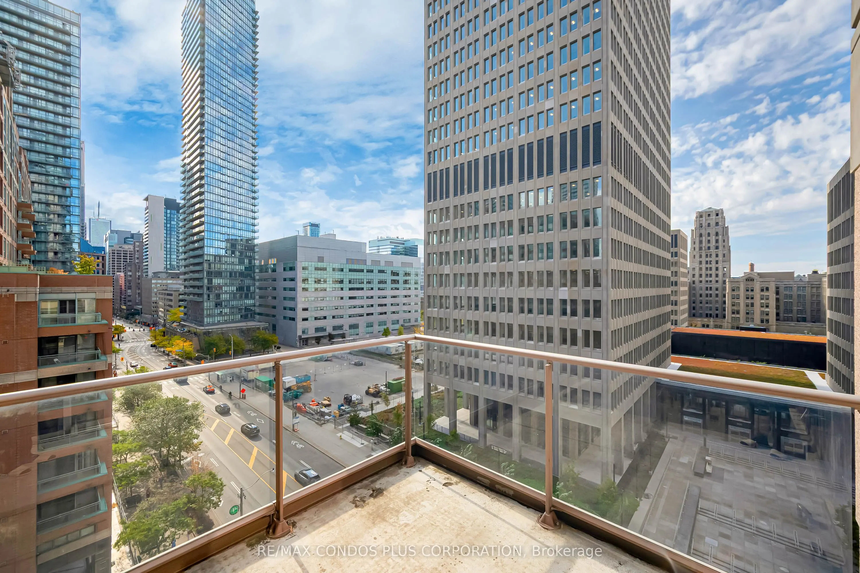 909 Bay Street, #903