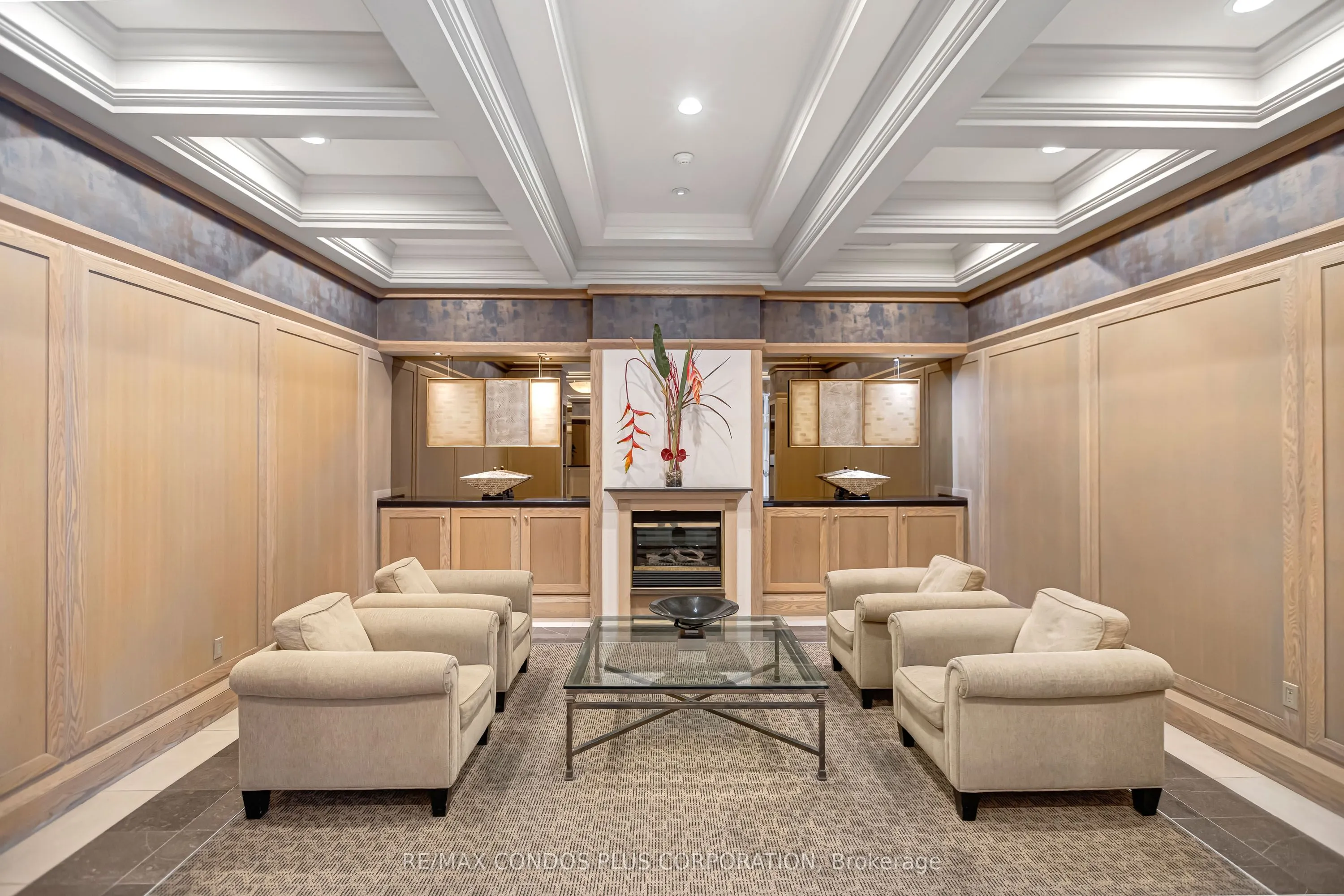 909 Bay Street, #903