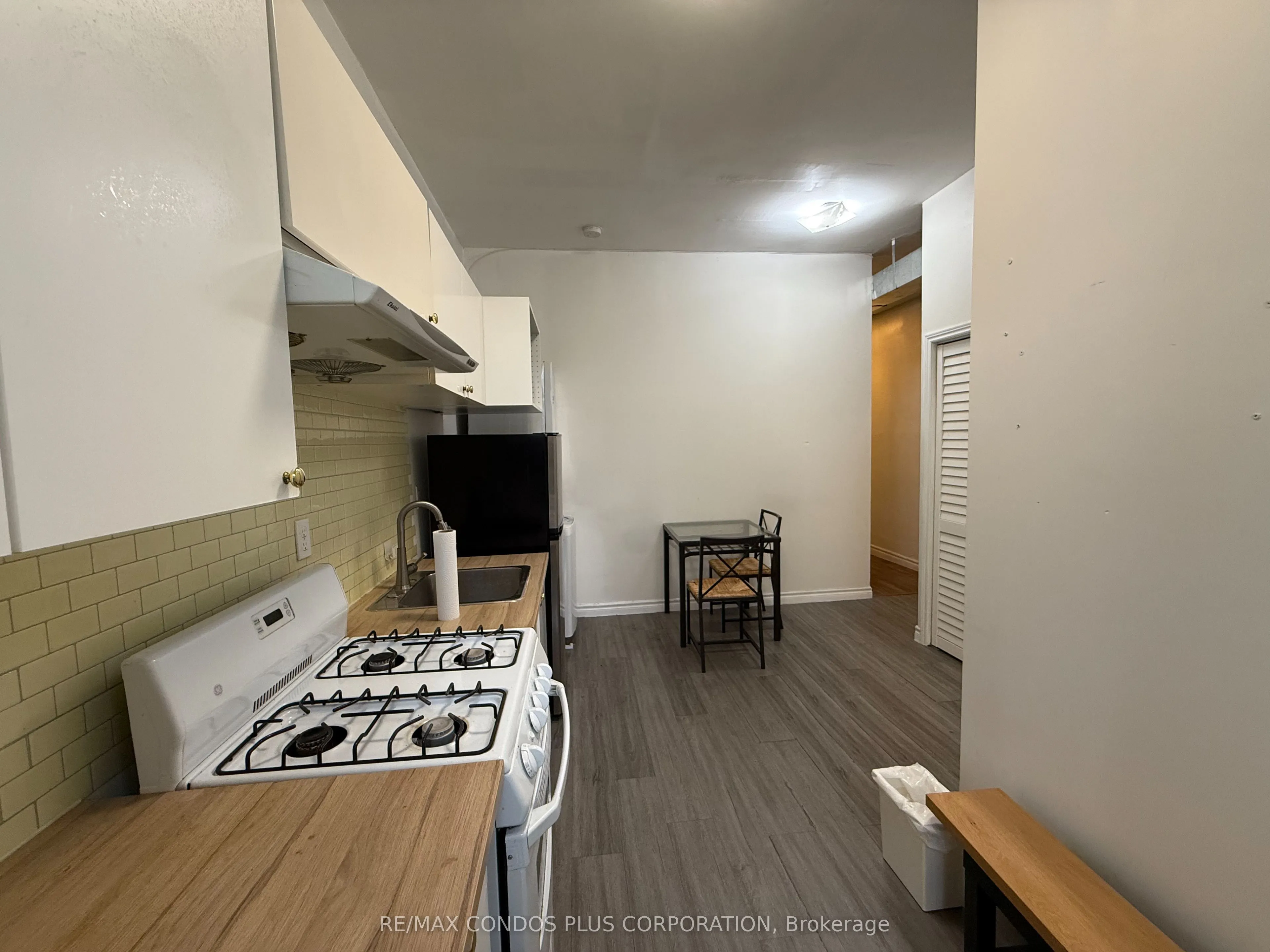 567 Yonge Street, #3