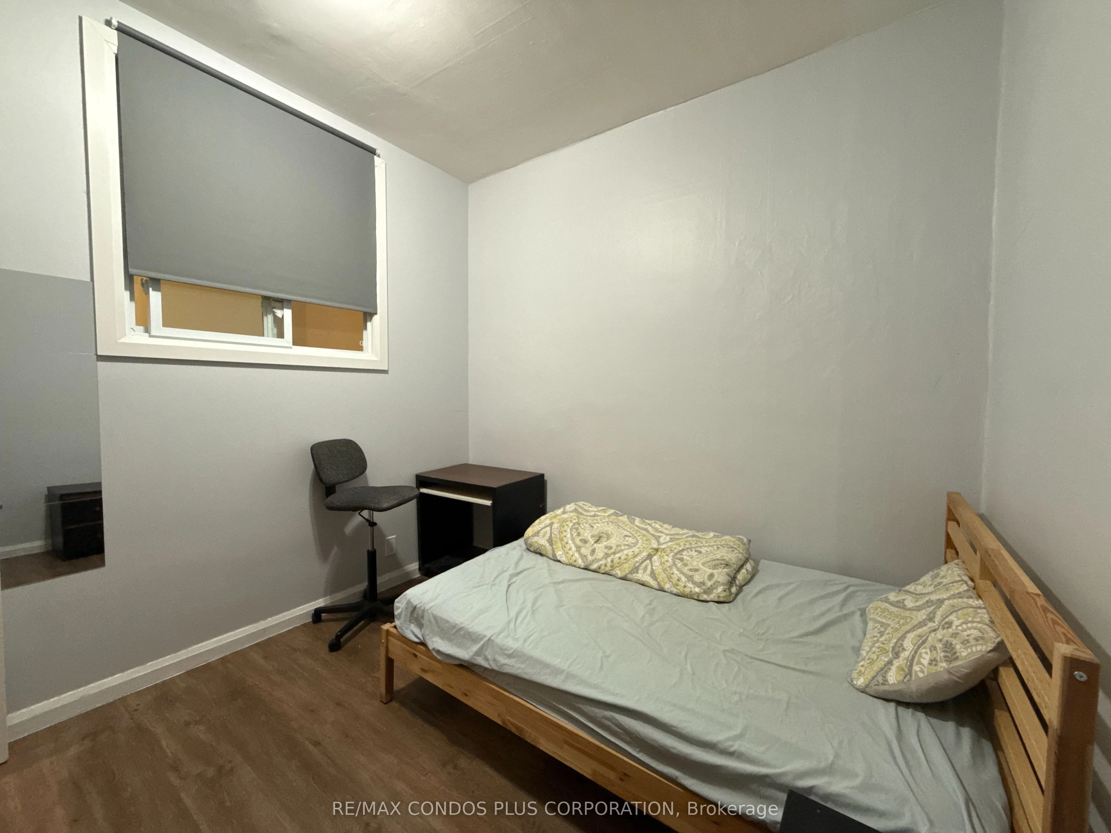 567 Yonge Street, #3