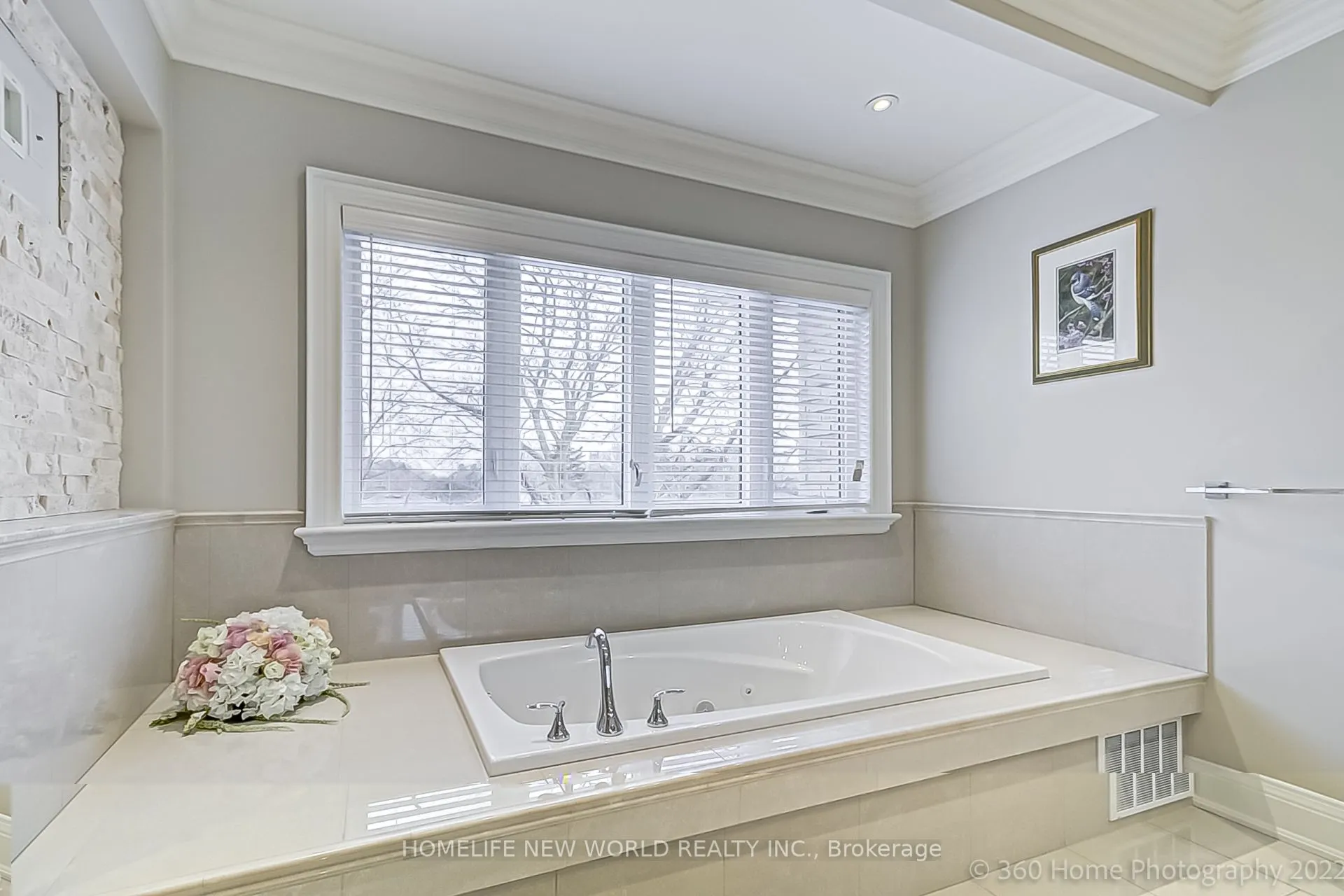 29 Threadneedle Crescent
