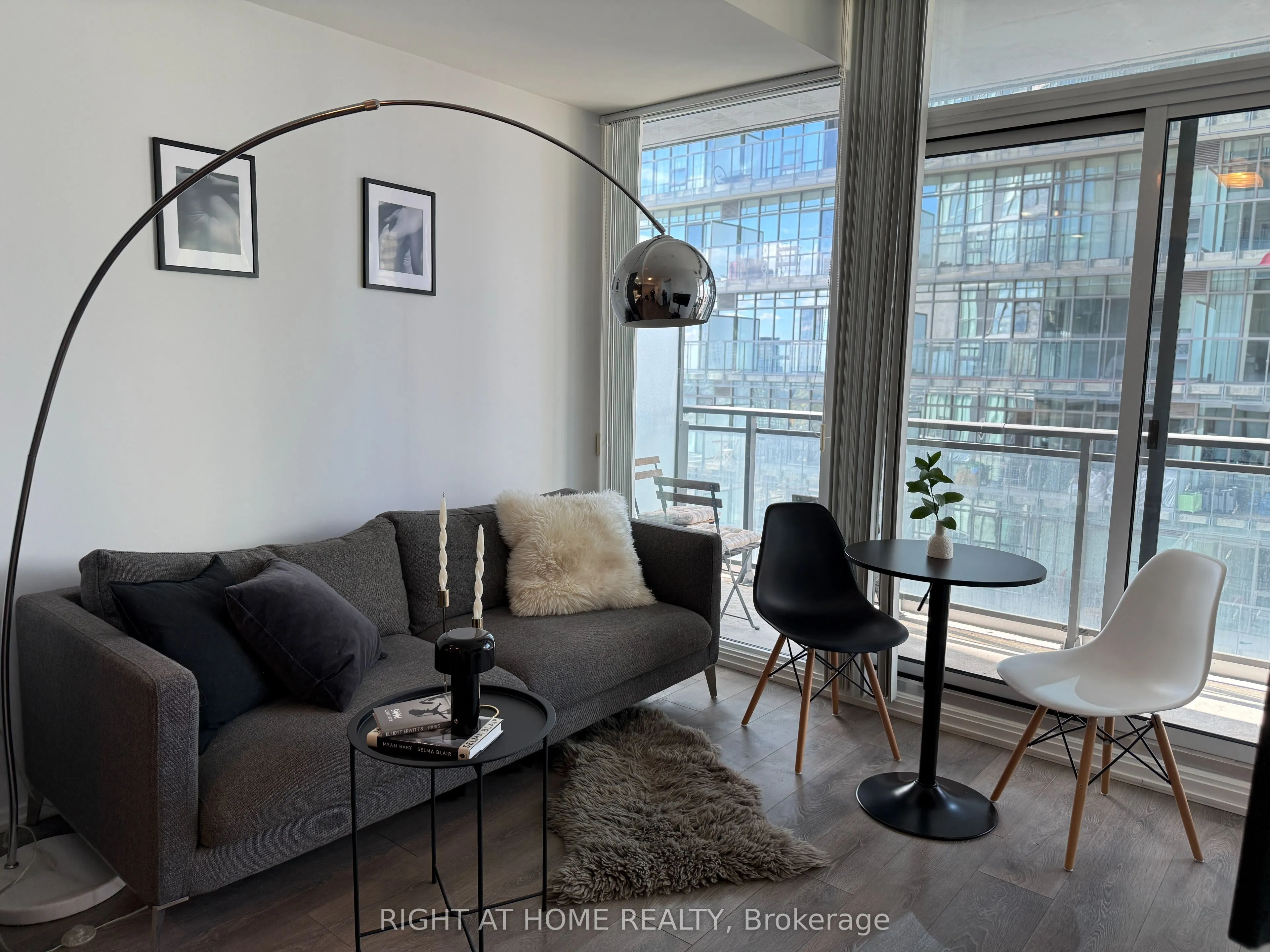 45 Charles Street E, #03