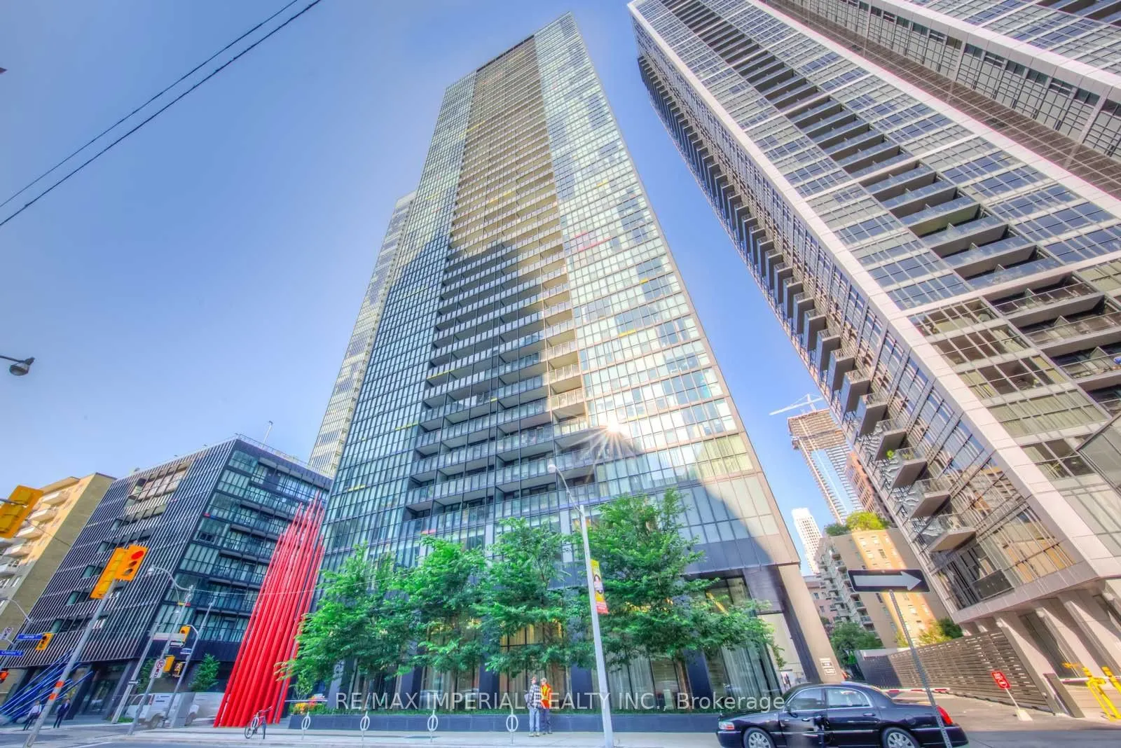 110 Charles Street E, #1602