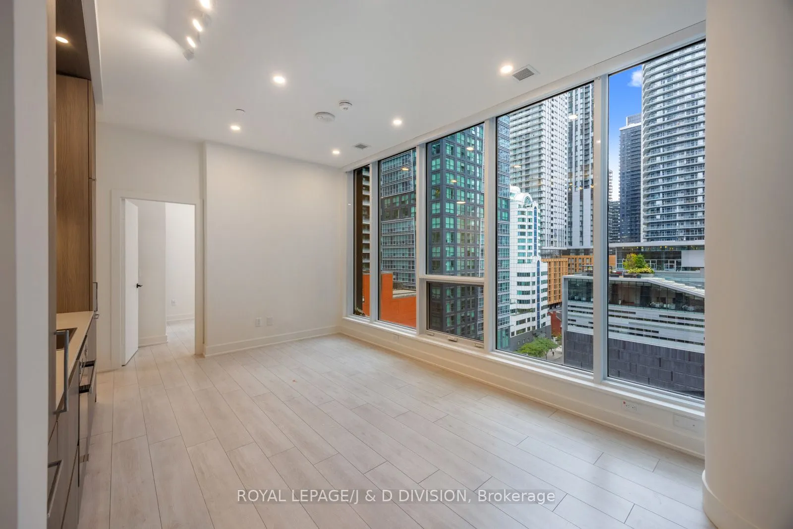 15 Mercer Street, #1002
