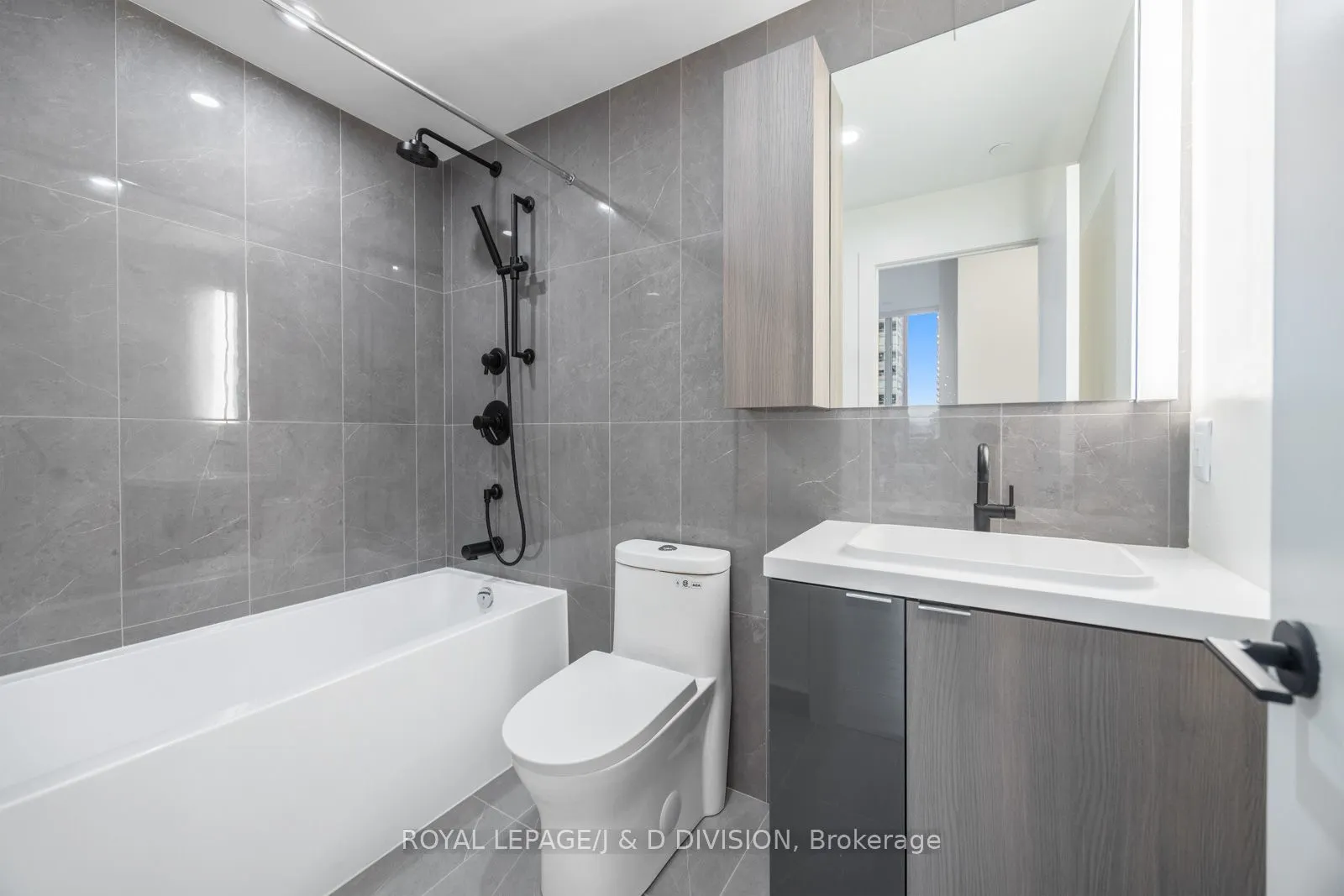 15 Mercer Street, #1002